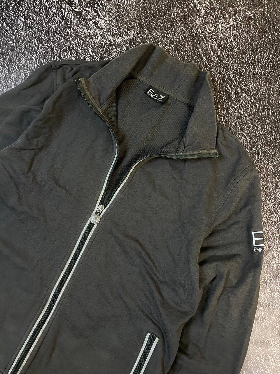 Emporio Armani Vintage EA7 Emporio Armani Zipper Crew Neck 90s Size US L / EU 52-54 / 3 - 3 Thumbnail