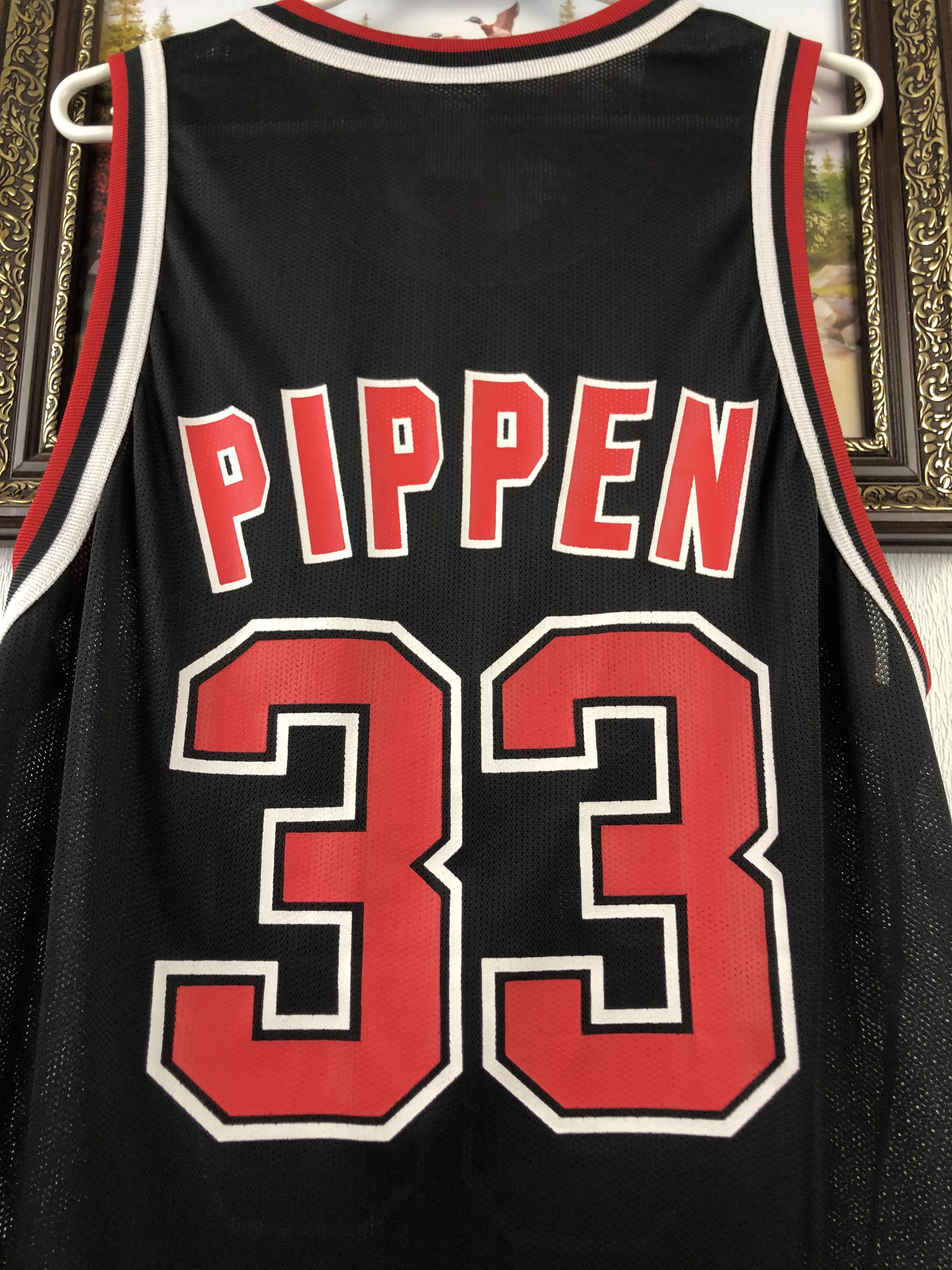 Champion Vintage Champion Scottie Pippen Chicago Bulls Jersey Black Size US L / EU 52-54 / 3 - 12 Thumbnail