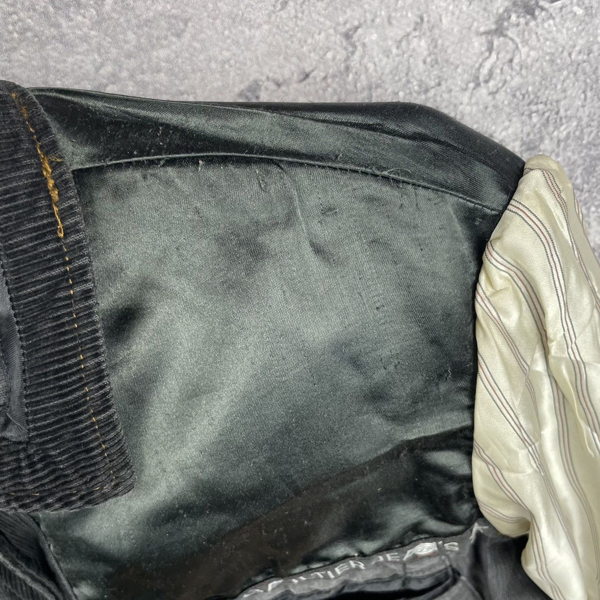 Jean Paul Gaultier Vintage Jean Paul Gaultier JPG Velvet Reversible Jacket Size S / US 4 / IT 40 - 17 Thumbnail