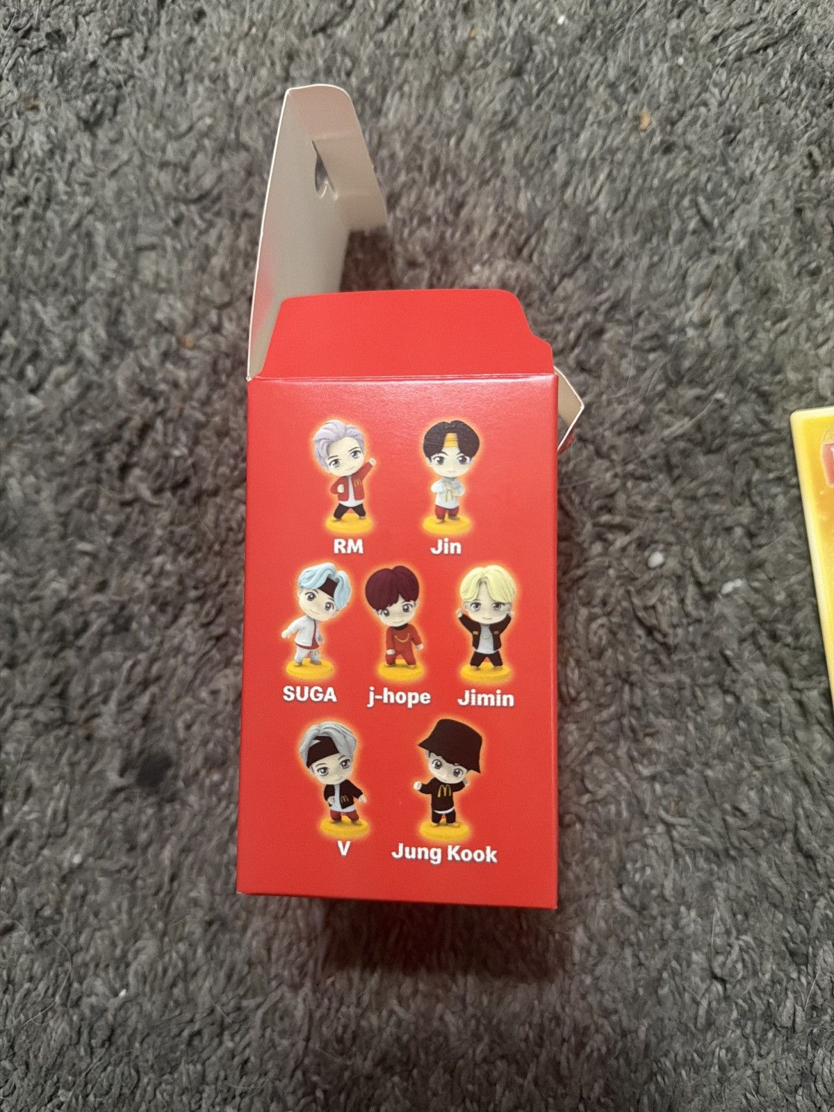 Hypebeast 2025 McDonald’s TinyTAN Jin Figure Size ONE SIZE - 9 Thumbnail