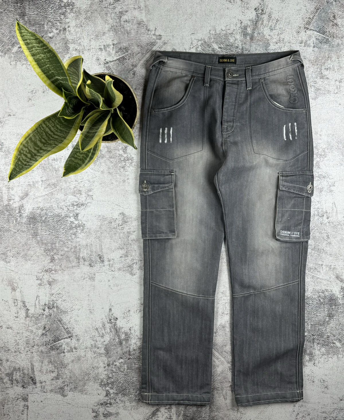 Japanese Brand Denim & Dye Rap Distressed Faded Cargo Multipocket Jeans Size US 34 / EU 50 - 2 Thumbnail