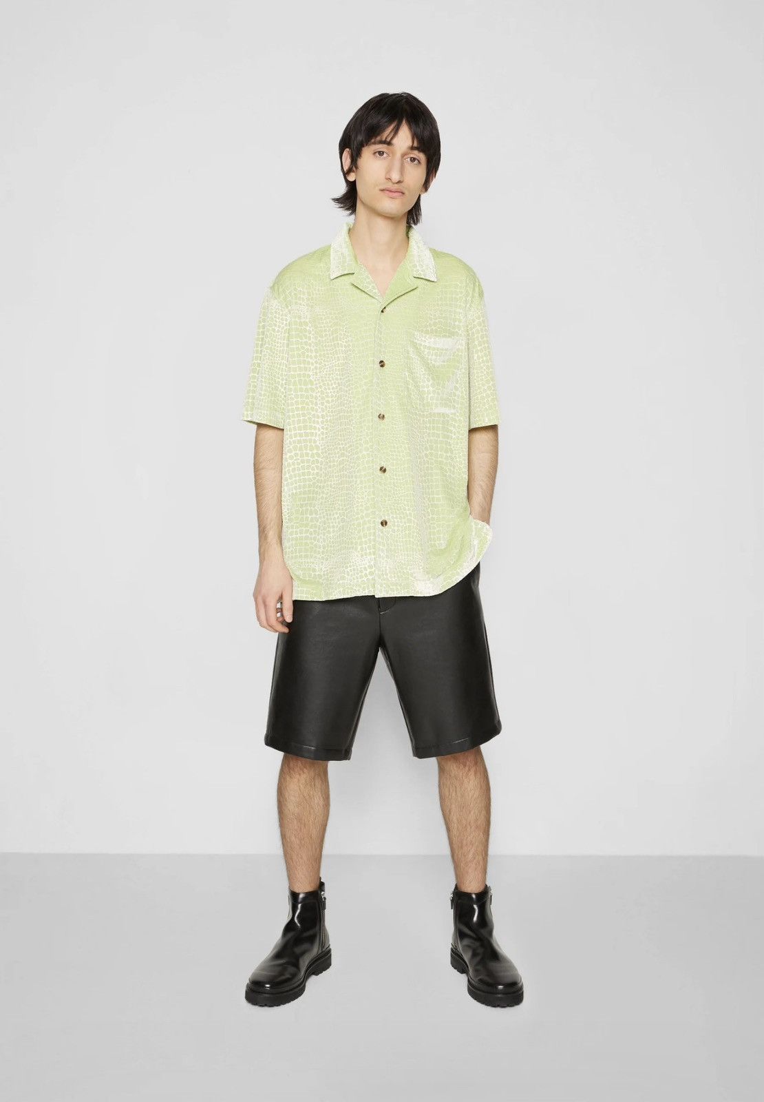 Han Kjobenhavn !DS! SS21 Han Kjobenhavn Pale Green Croc Skin Summer Shirt Size US M / EU 48-50 / 2 - 4 Thumbnail