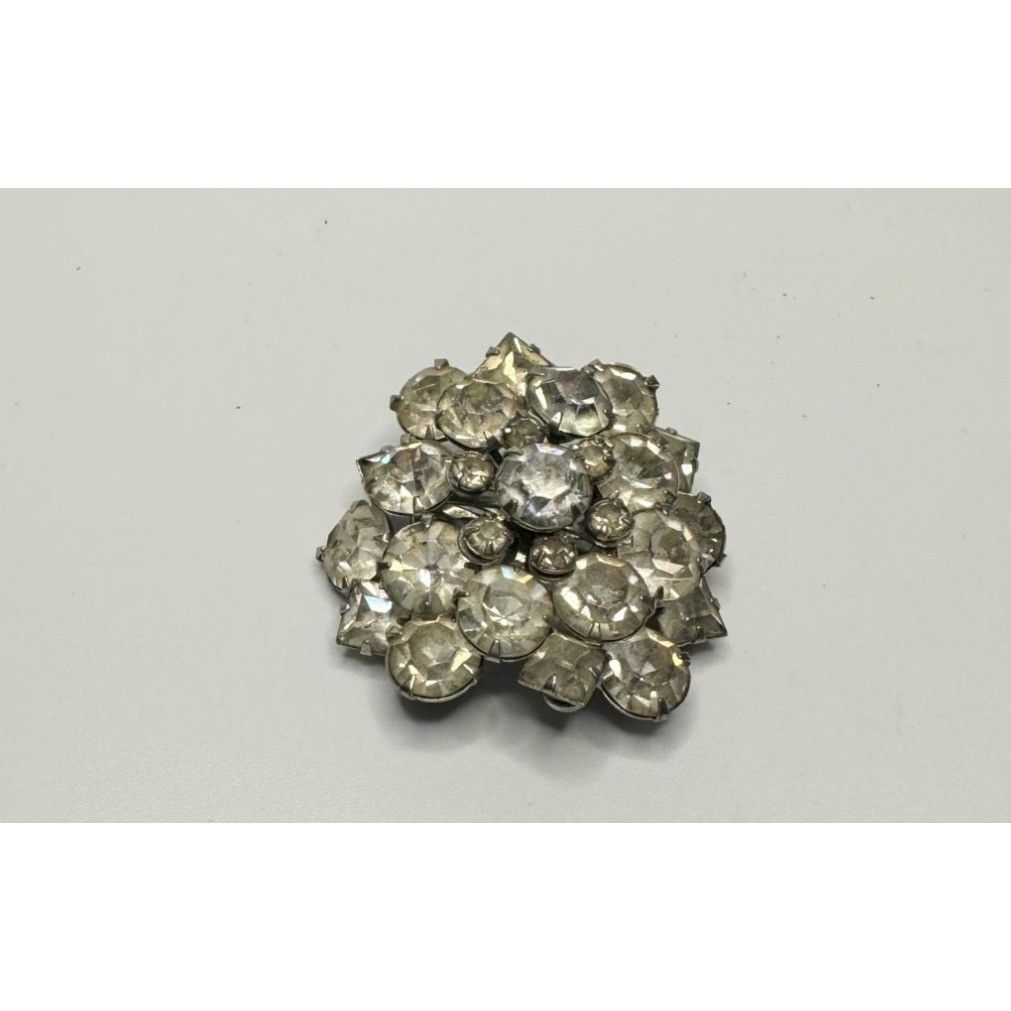 Other Vintage Rhinestone Cluster Dome Silver Tone Brooch Pin Size ONE SIZE - 10 Thumbnail