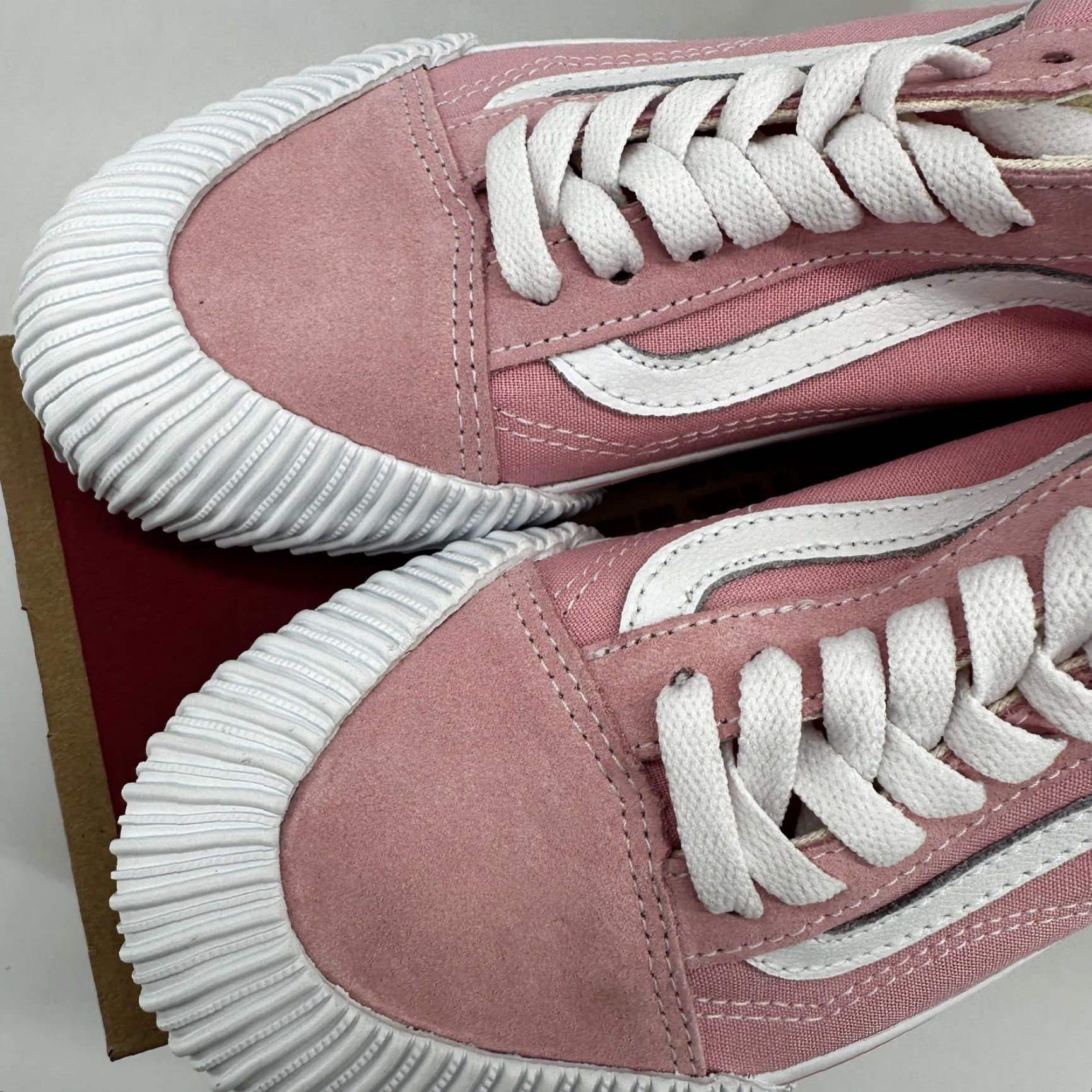 Vans VANS Old Skool Shoes Womens 8 Coral Blush Pink Sneaker Low Top VN000DB3D3X Mens US 6.5 (Womens 8) Shoes Off The Wall Girls? Size ONE SIZE - 3 Thumbnail