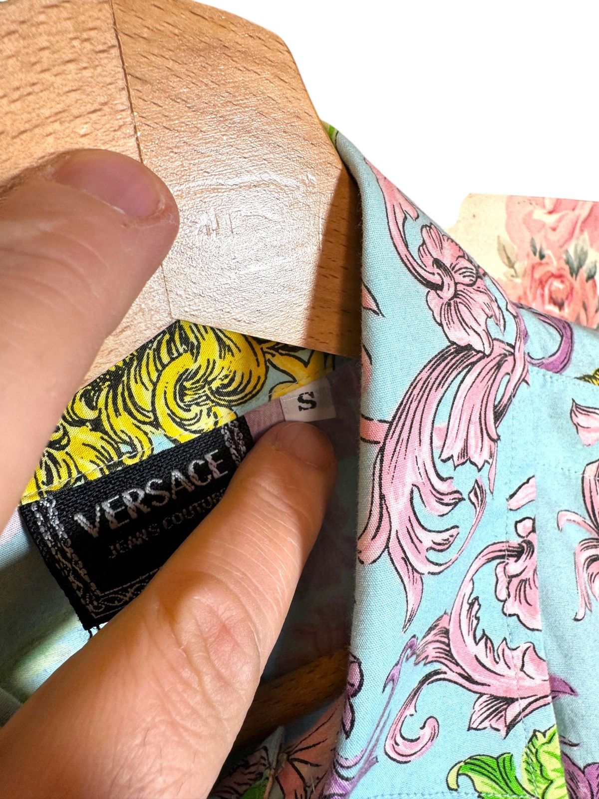 Versace Versace Jeans Couture Vintage Shirt - Size S Size US S / EU 44-46 / 1 - 8 Thumbnail