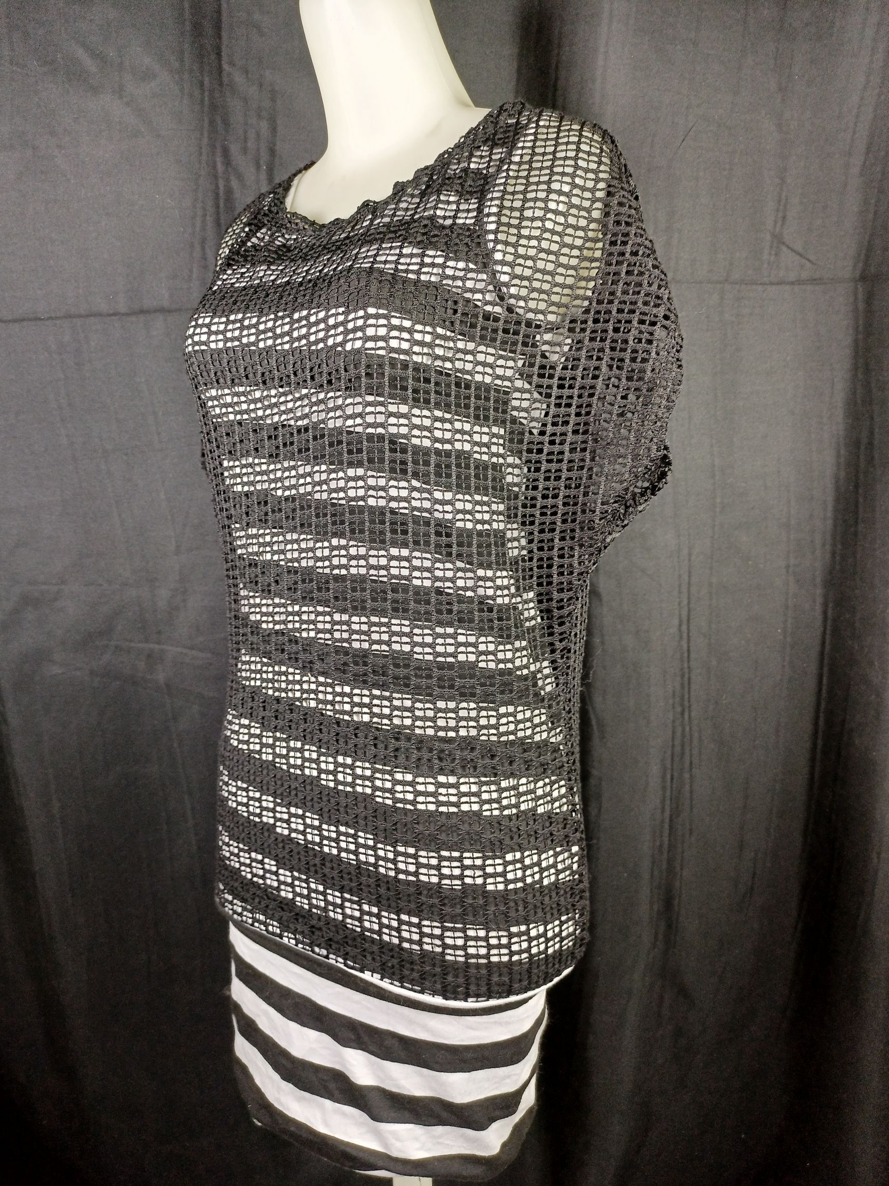 Japanese Brand Women's Black Mesh Black & White Stripped Sleeveless Dress Size M / US 6-8 / IT 42-44 - 15 Thumbnail