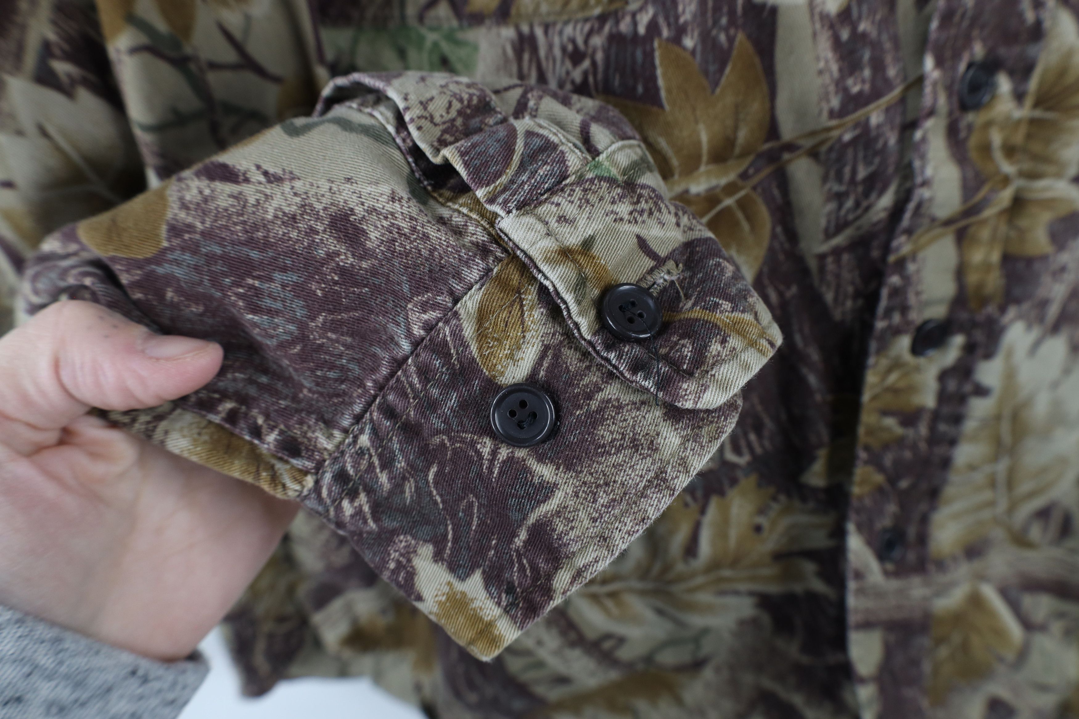 Vintage Vintage 90s Streetwear Heavyweight Camouflage Button Shirt Size US XL / EU 56 / 4 - 4 Thumbnail