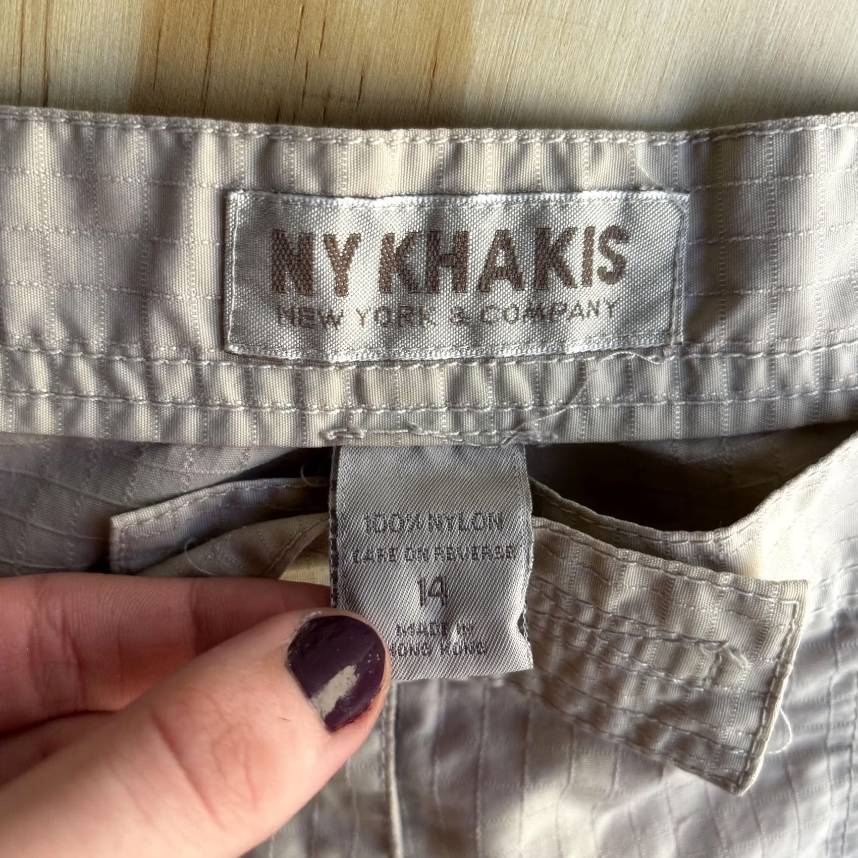Vintage New York & Company NY Khakis Pants Womens 14 Beige Nylon Straight Leg Travel Casual Everyday Lightweight Pockets Front Zip Fly Size 36" / US 14 / IT 50 - 2 Thumbnail