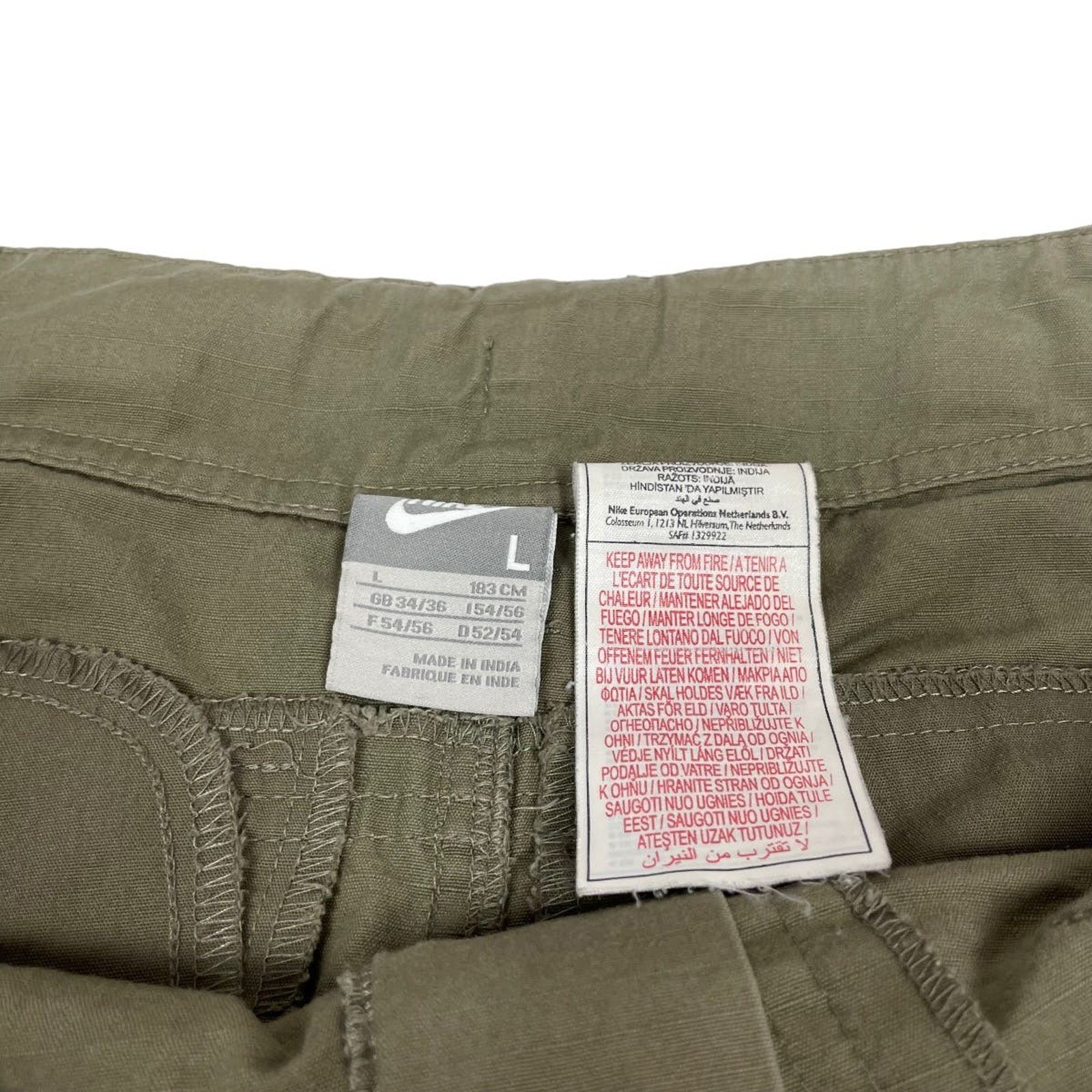 Nike × Vintage Nike Vintage Cargo Shorts Size US 32 / EU 48 - 7 Thumbnail