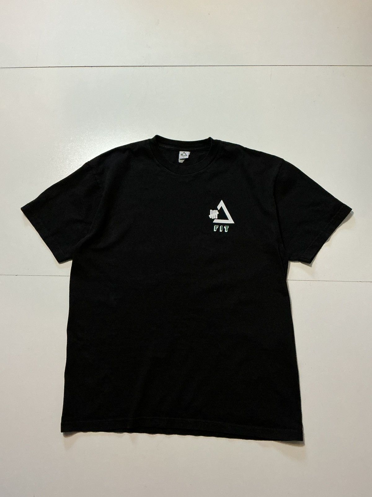 Undefeated Undefeated X UACTP Fit Upper Body Muscle Mass T-Shirt Size US L / EU 52-54 / 3 - 2 Thumbnail