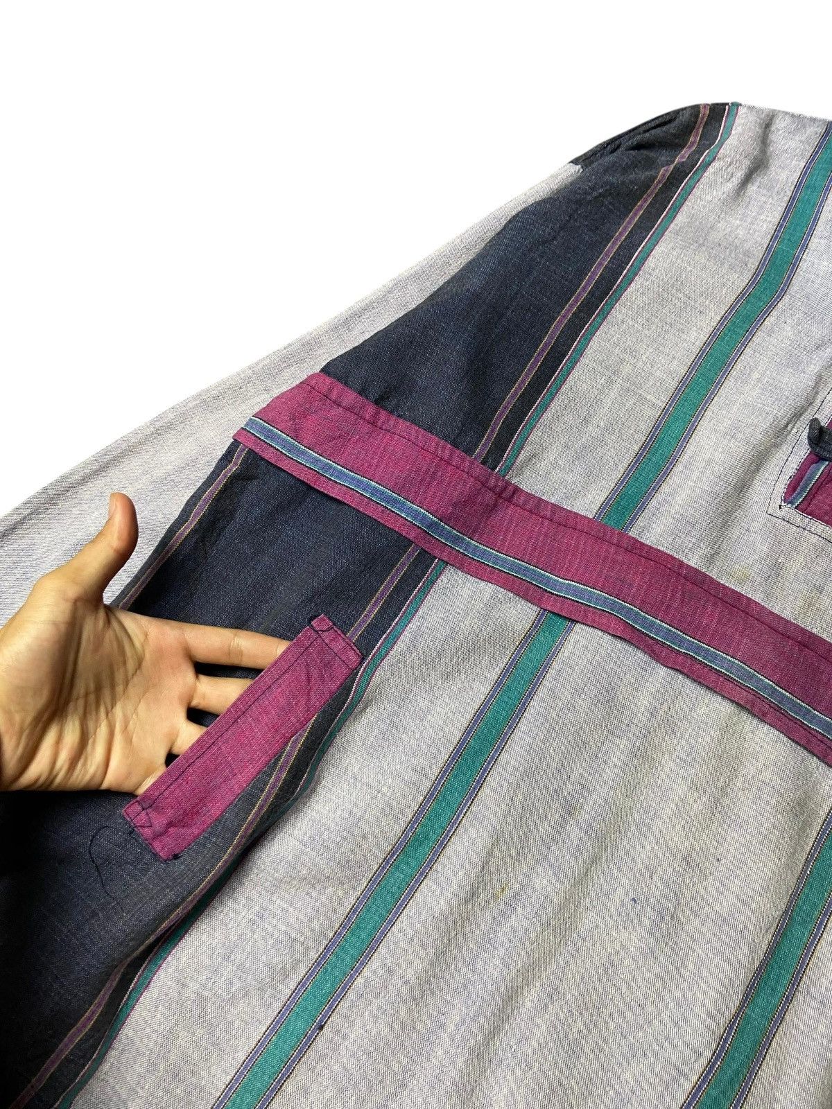 Japanese Brand Vintage Stripes Pullover Jacket with Quarter Button (161) Size US L / EU 52-54 / 3 - 3 Thumbnail
