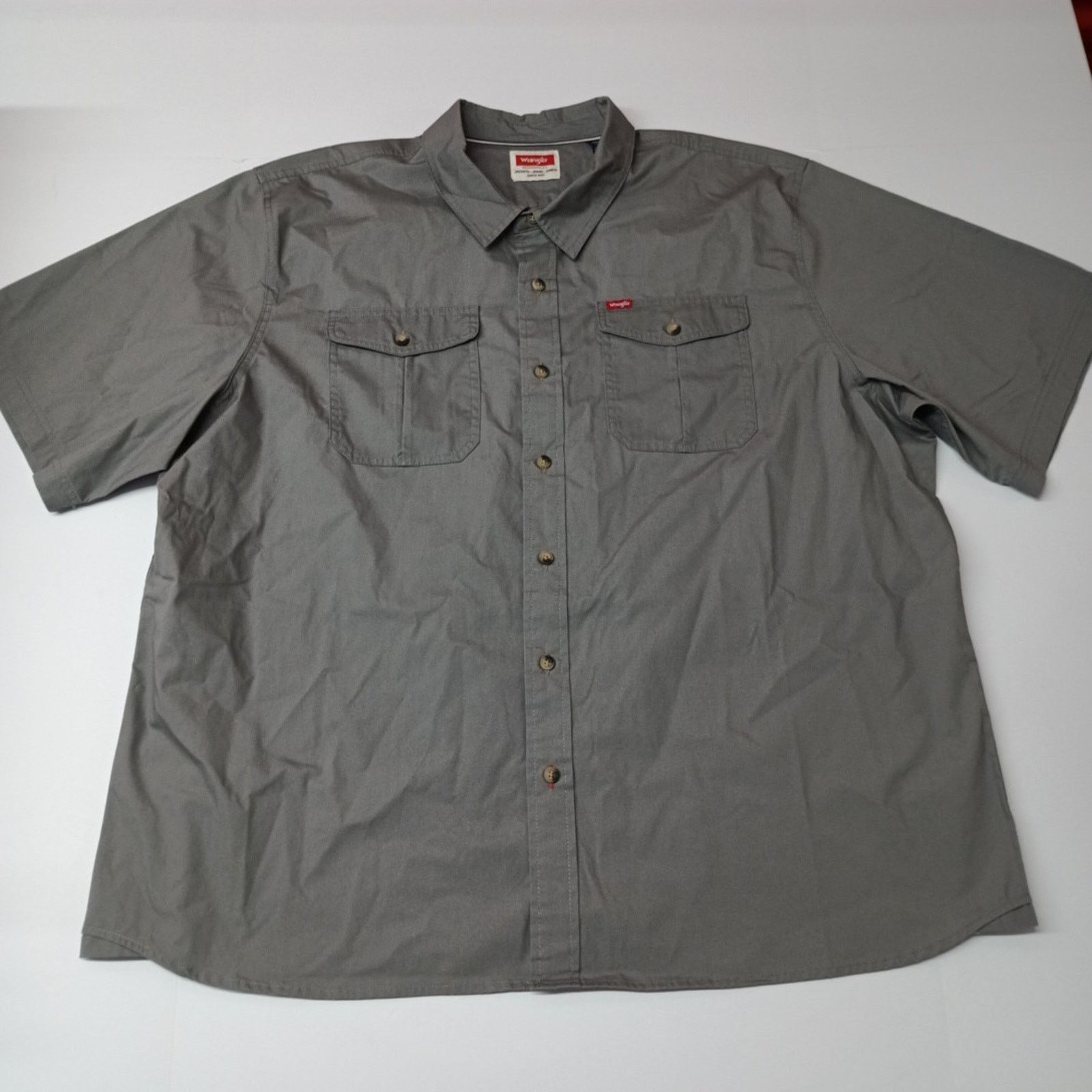 Wrangler Wrangler Men Relaxed Fit Woven Button Up Shirt Size 3XL Gray Size US XXL / EU 58 / 5 - 1 Thumbnail