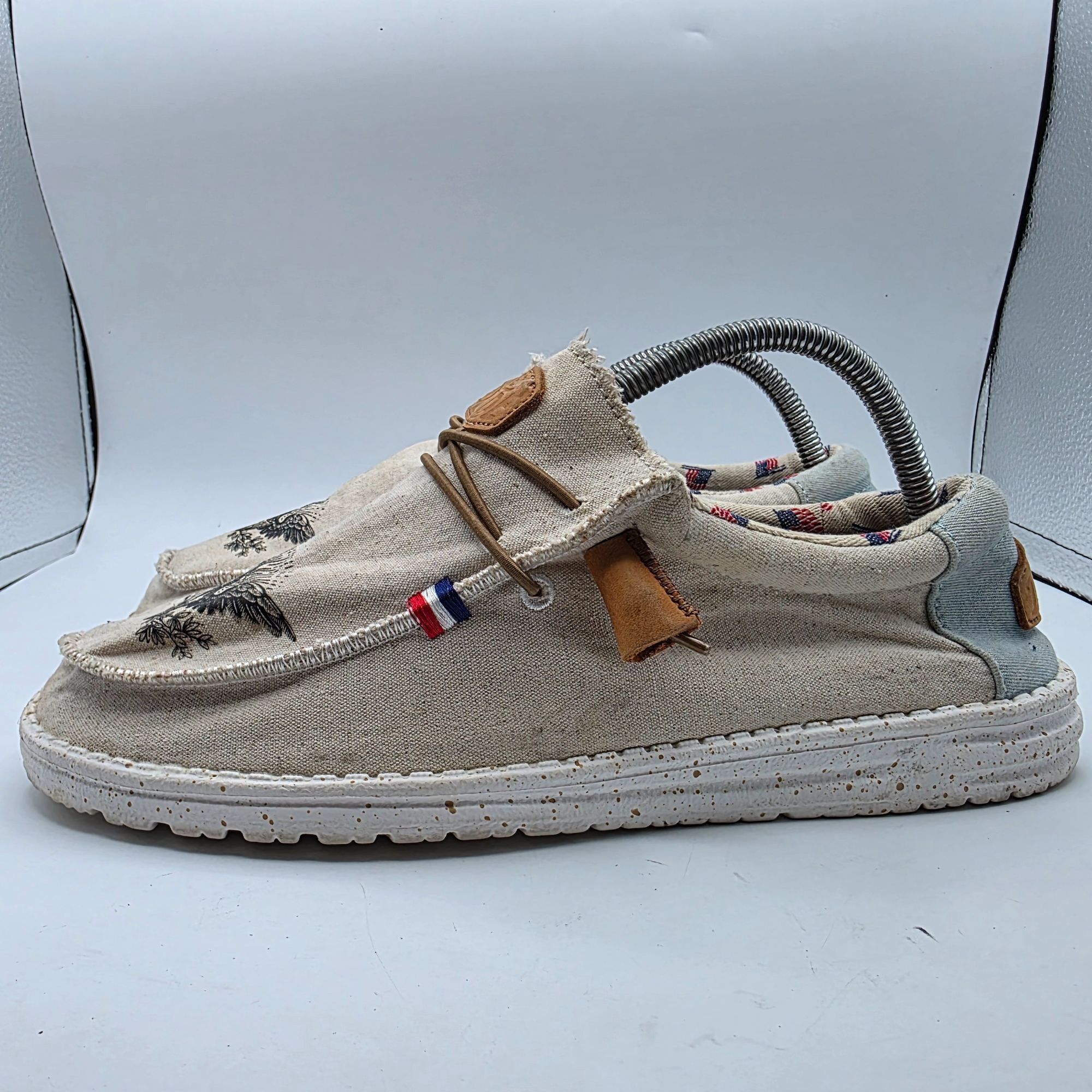 Other Hey Dude Wally Americana Flag Mens Size 9 Beige Casual Shoes Size US 9 / EU 42 - 13 Thumbnail