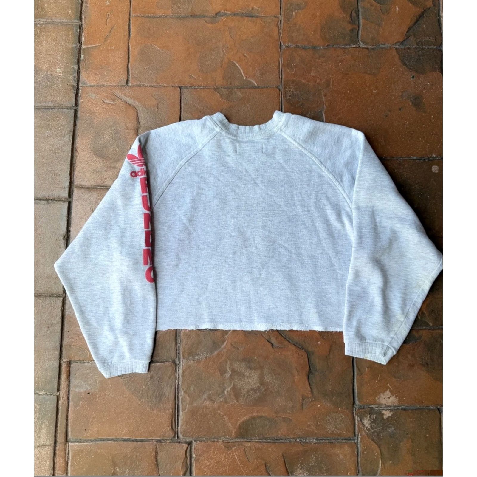 Adidas VINTAGE adidas Run DMC Licensed To Ill Tour Crop Crewneck Sweatshirt L Gray Mens Size US L / EU 52-54 / 3 - 3 Thumbnail