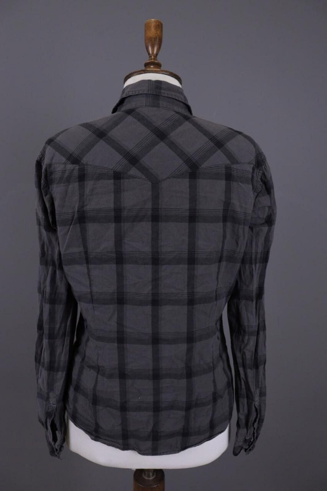 Carhartt Carhartt Gray Check Pockets Overshirt Shirt Size L Size L / US 10 / IT 46 - 10 Thumbnail