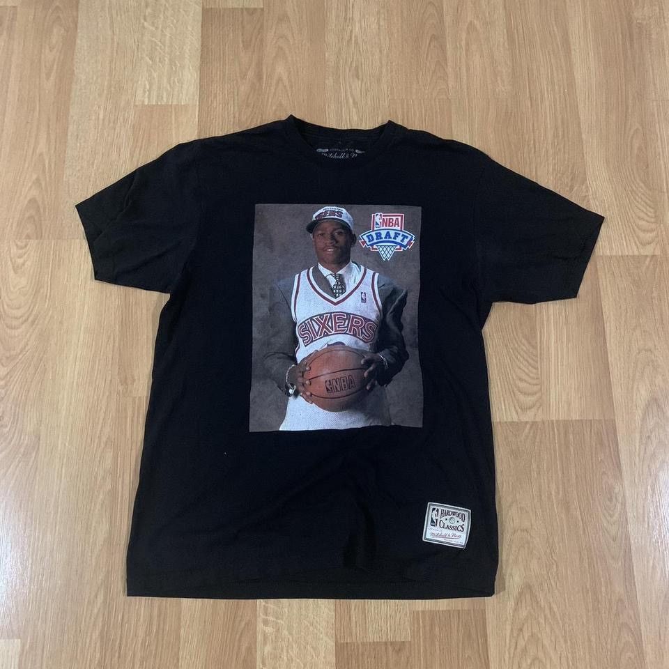 Mitchell & Ness Allen Iverson Draft Day T-shirt Size US M / EU 48-50 / 2 - 1 Preview