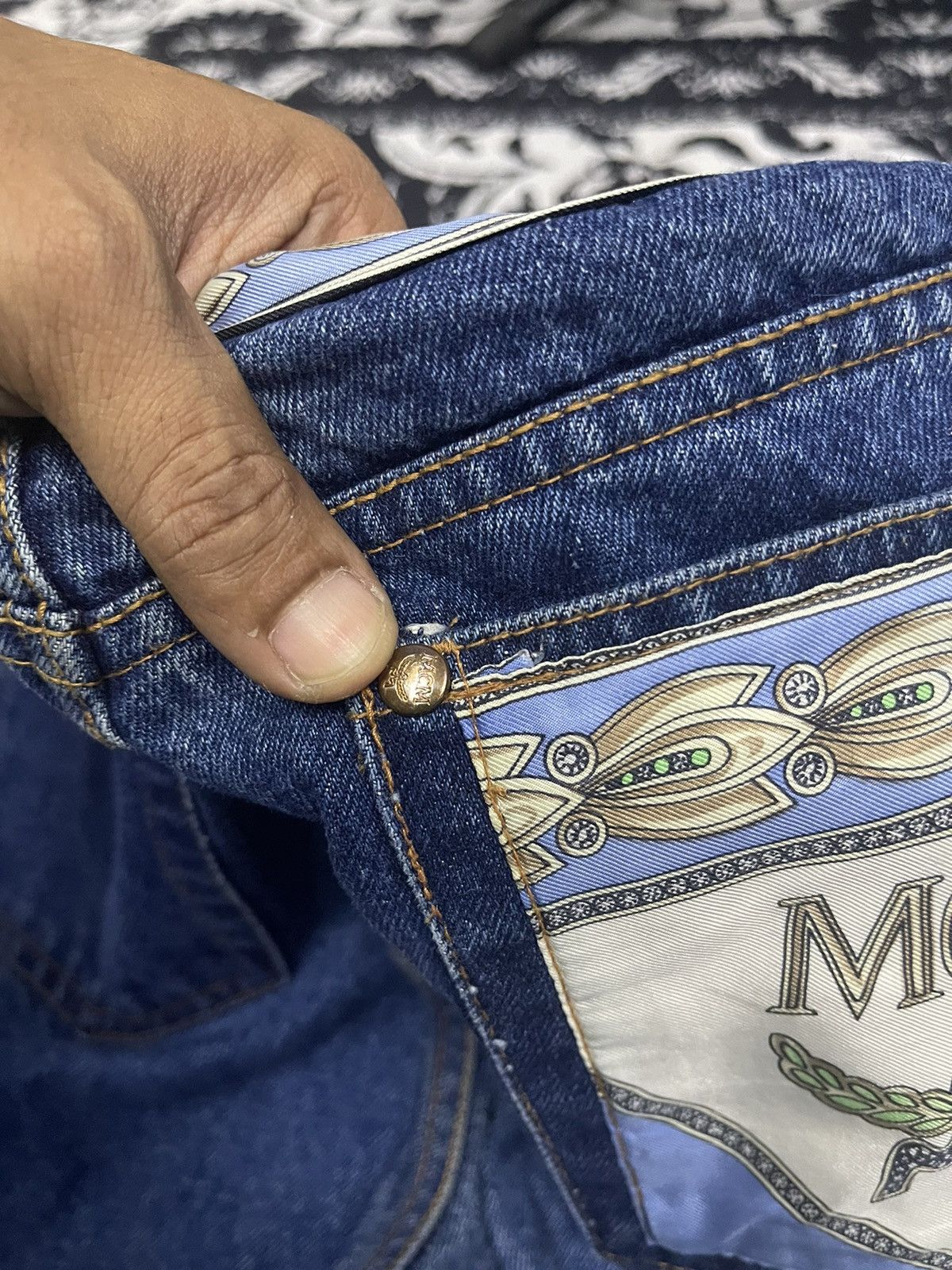 MCM 90s MCM DENIM BAGGY JEANS RARE DESIGN Size US 30 / EU 46 - 19 Thumbnail