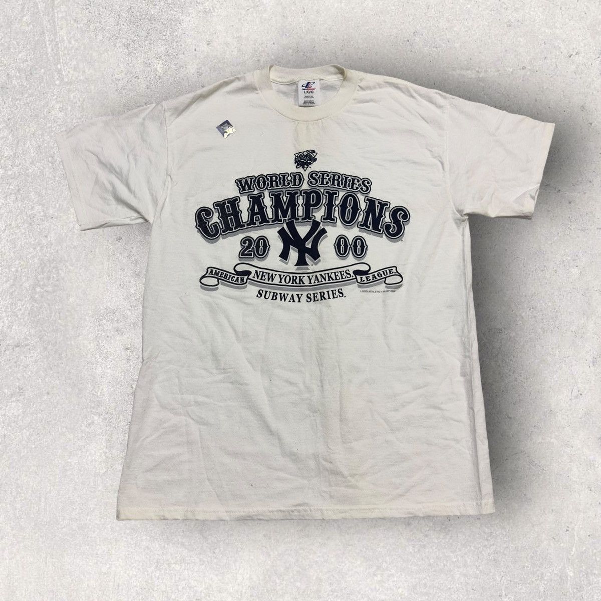 Logo Athletic × New York Yankees × Vintage Vintage 2000 World Series Champions tee Size US L / EU 52-54 / 3 - 1 Thumbnail