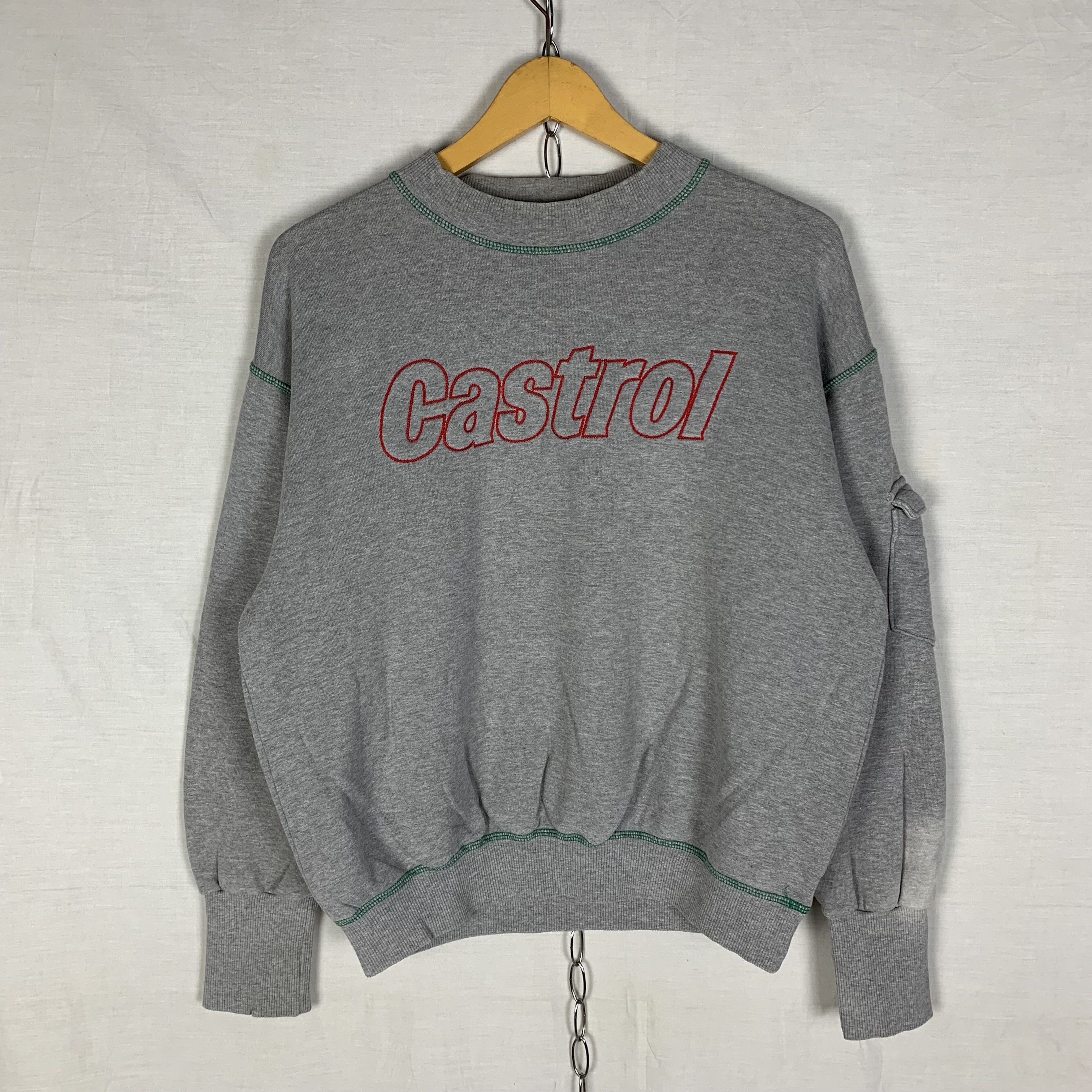 Vintage Vintage Castrol Racing Sweatshirt Crewneck Size US M / EU 48-50 / 2 - 1 Thumbnail