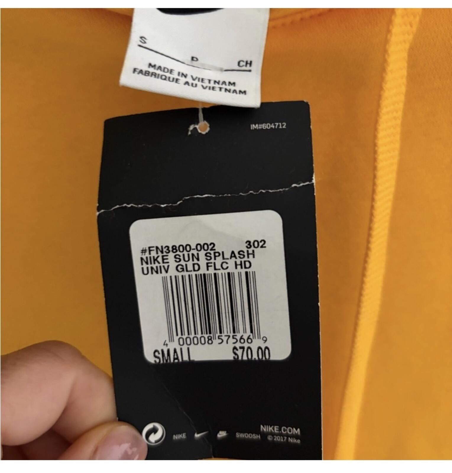 Nike Nike Men's Sun splash pullover Bright Yellow Crewneck Hoodie Size US S / EU 44-46 / 1 - 5 Thumbnail