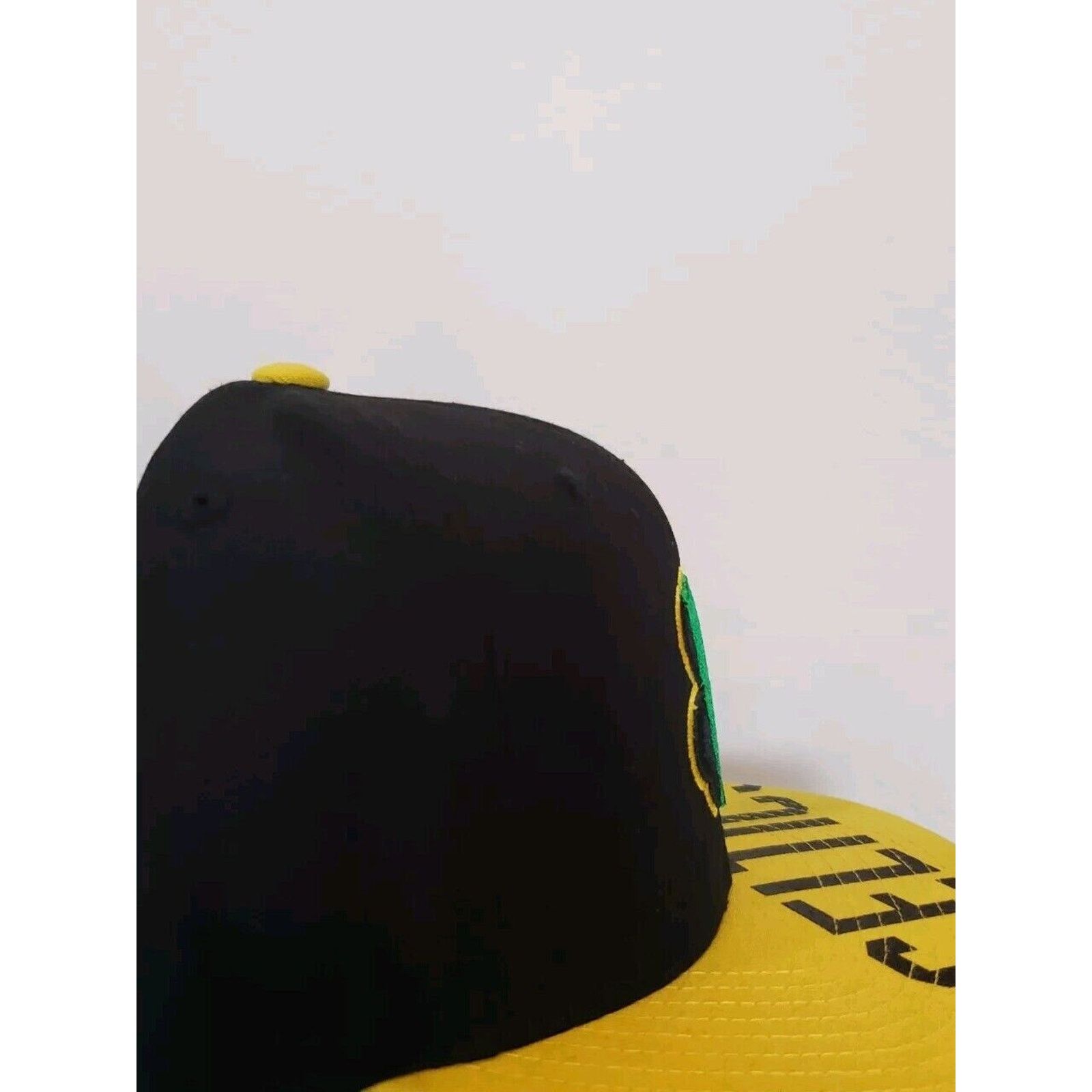 Mitchell & Ness Boston Celtics Hat Reload 3.0 Snapback Snap Mitchell & Ness Size ONE SIZE - 2 Thumbnail