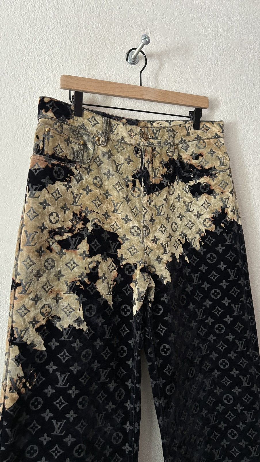 Louis Vuitton Louis Vuitton Fire Cloud Pants Size US 32 / EU 48 - 7 Thumbnail