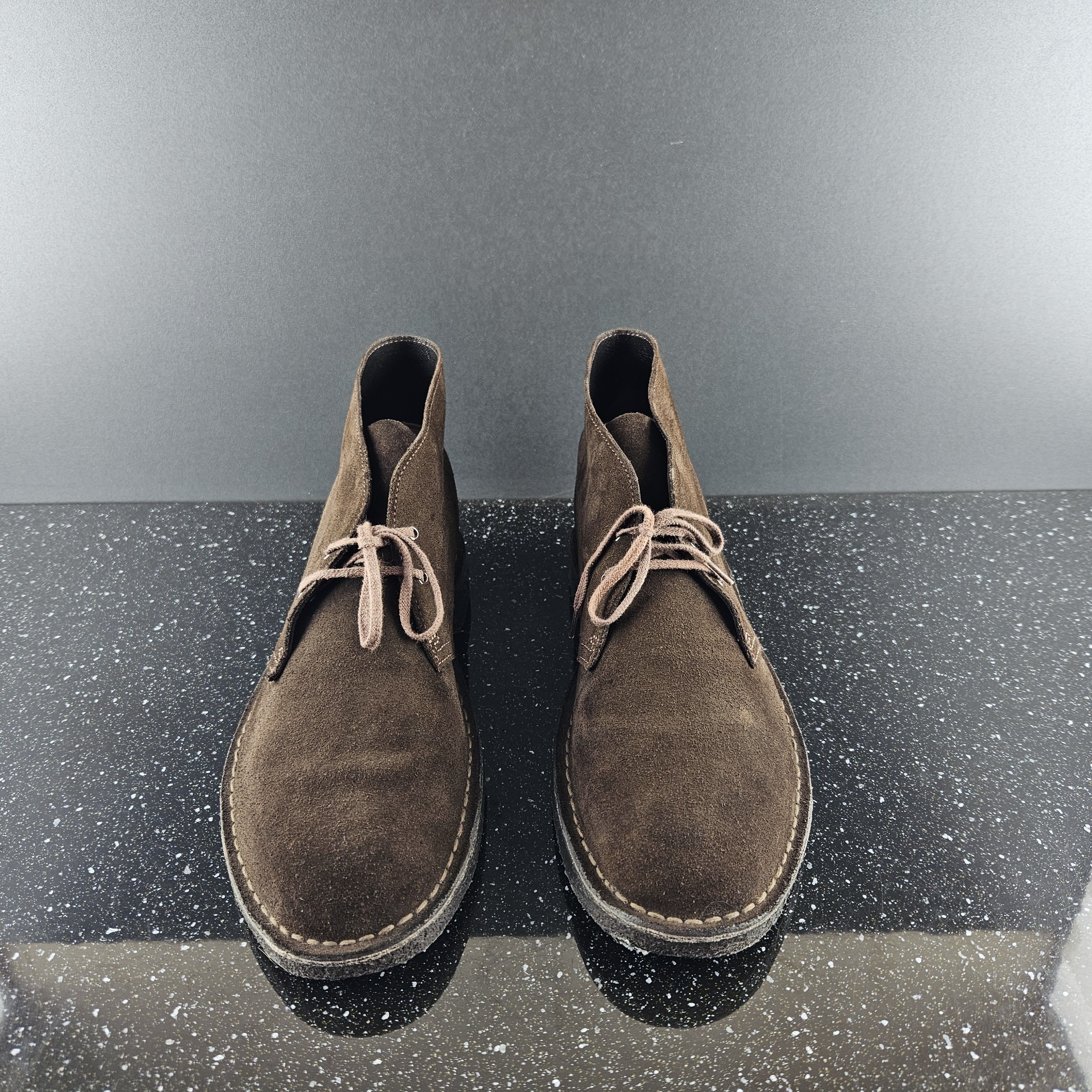 Clarks Clarks Originals Brown Suede LaceUp Crepe Sole Shoes Size US 13 / EU 46 - 3 Thumbnail