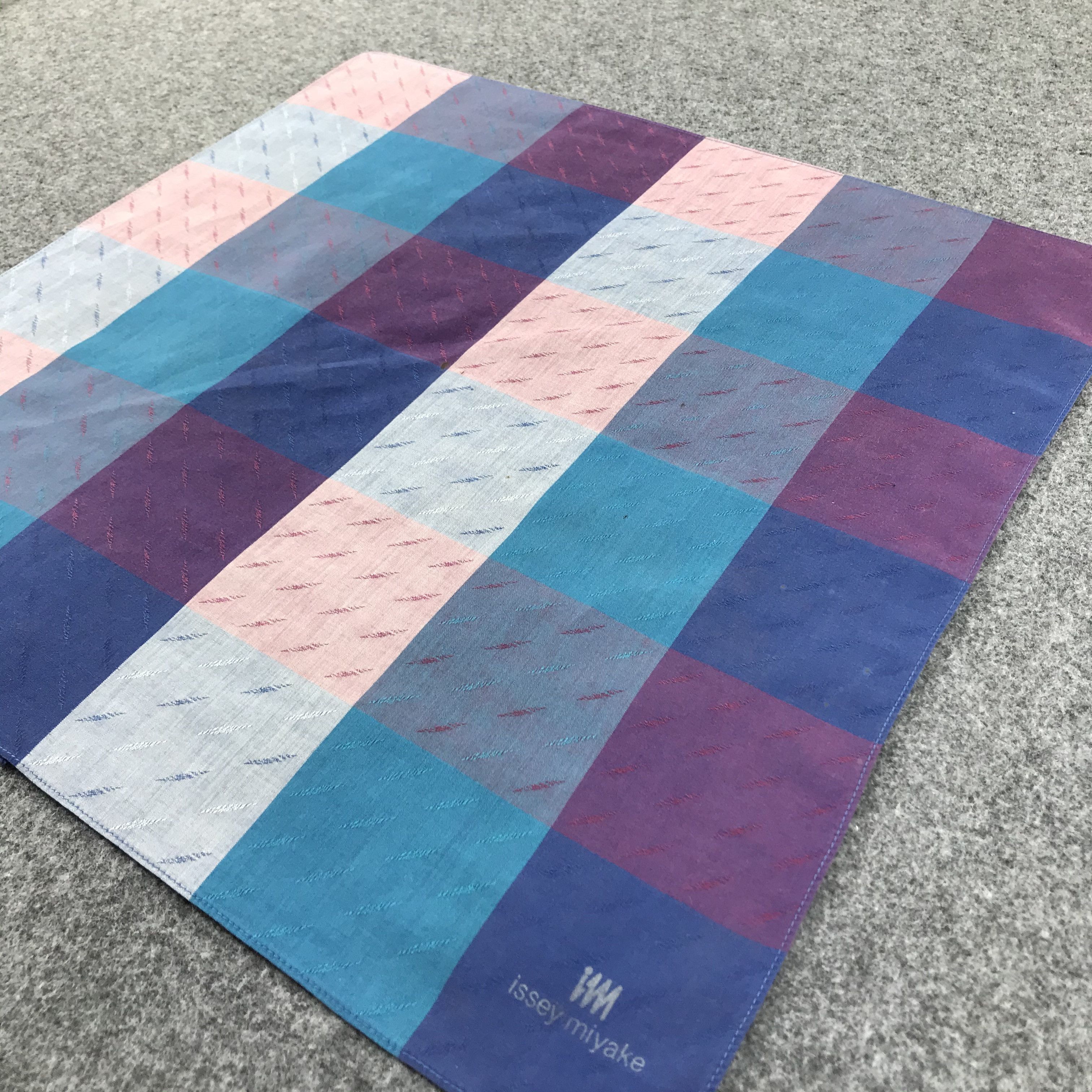 Issey Miyake Issey Miyake Handkerchief Neckerchief Bandana H339 Size ONE SIZE - 5 Thumbnail