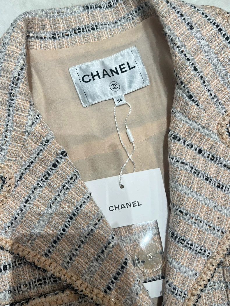 Chanel Chanel Beach series popular milk coffee-colored tweed silh Size XXS / US 00 / IT 34 - 2 Thumbnail
