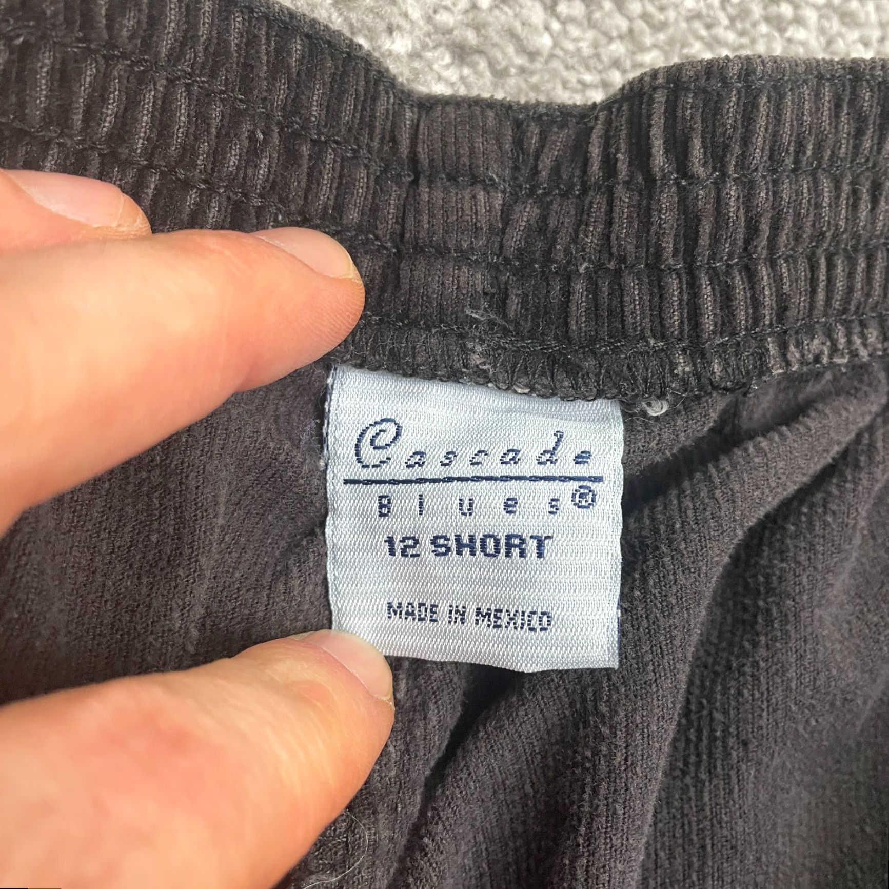 Coldwater Creek Cascade Blues Corduroy Pants Womens 12 Short Black Elastic Waist Pockets 29x27.5 Size 34" / US 12 / IT 48 - 5 Thumbnail
