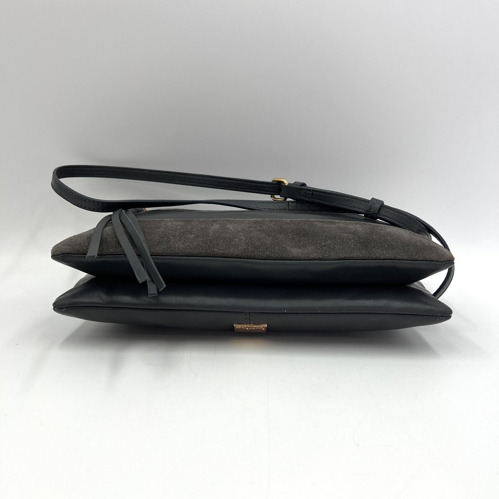 Other Kooba Leather Crossbody Suede Stripes Gray Leather Bag Size ONE SIZE - 10 Thumbnail