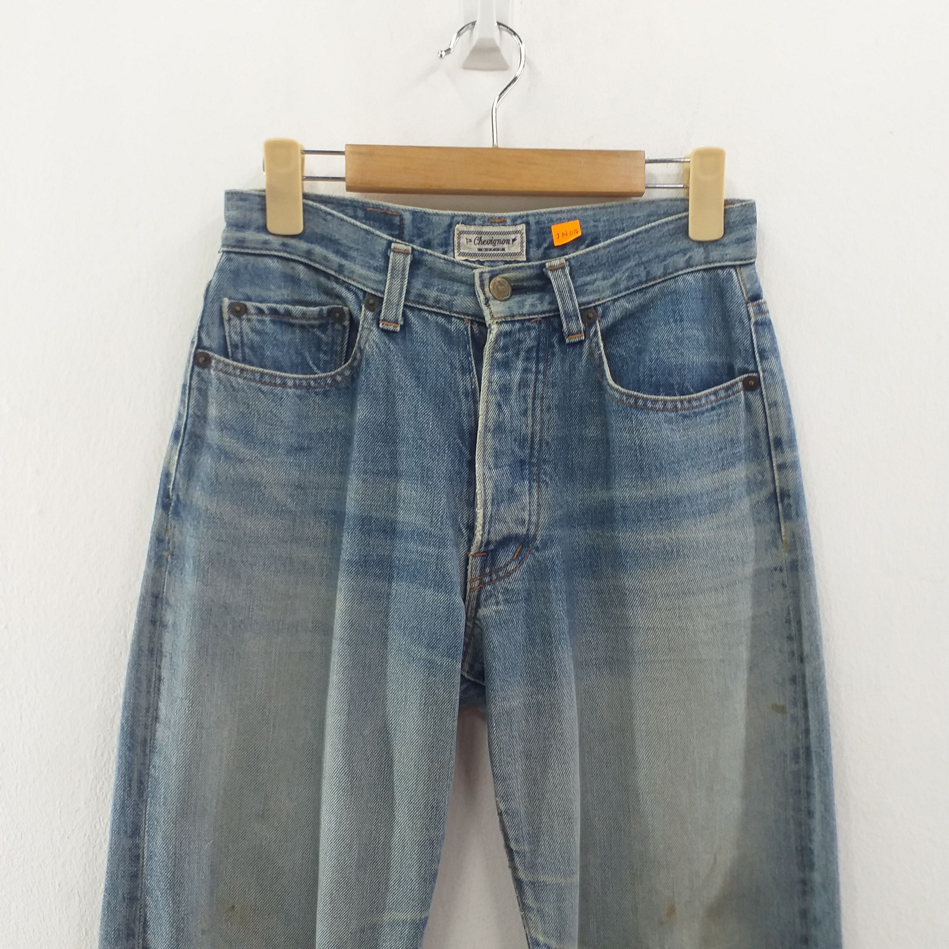 Japanese Brand Chevignon Japanese Brand Distressed Denim 28x33 -JN015 Size US 28 / EU 44 - 3 Thumbnail