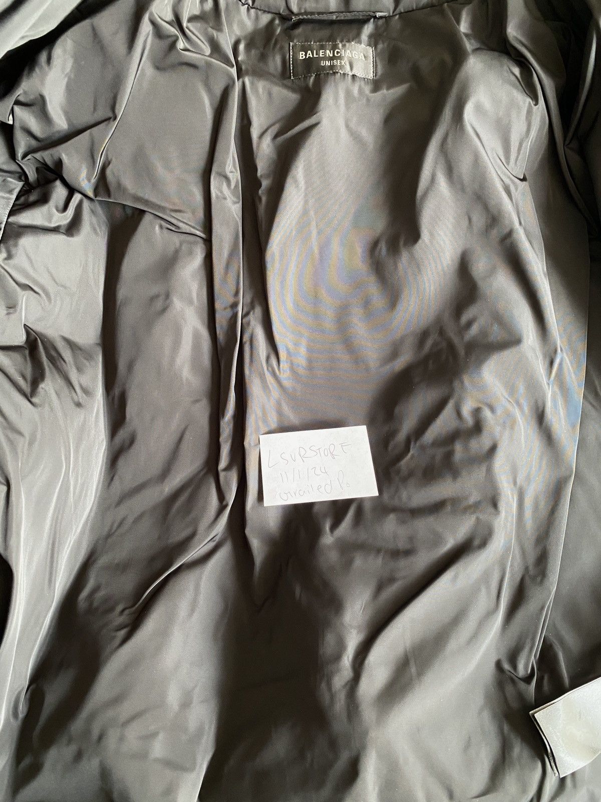 Balenciaga Balenciaga FW23 Runway Inflatable Puffer Jacket wPump L RARE Size US L / EU 52-54 / 3 - 7 Thumbnail