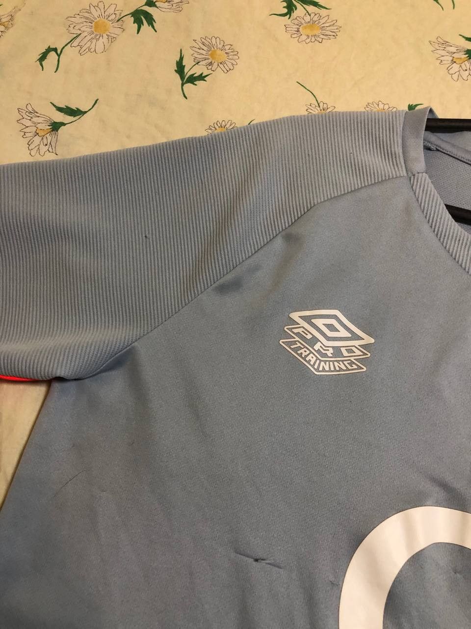Umbro Blockore Umbro England Rugby Jersey World Cup Drill Size US L / EU 52-54 / 3 - 4 Thumbnail