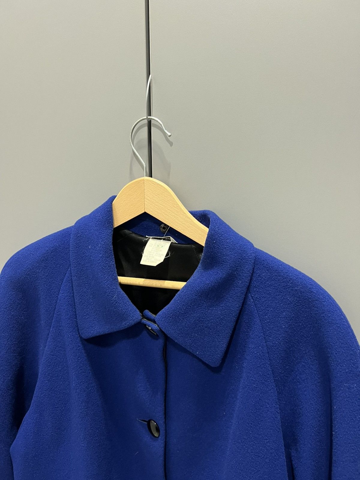 Versace Versace Coat Jacket Made in Italy Blue Wool 1990s Size US L / EU 52-54 / 3 - 15 Thumbnail