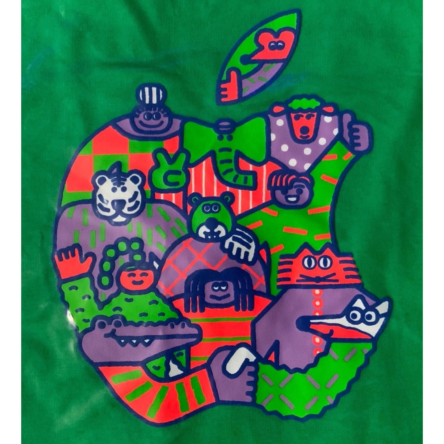 Apple Rare Today at Apple Green Cotton T-Shirt Size L (Youth) Size XS / US 0-2 / IT 36-38 - 2 Thumbnail