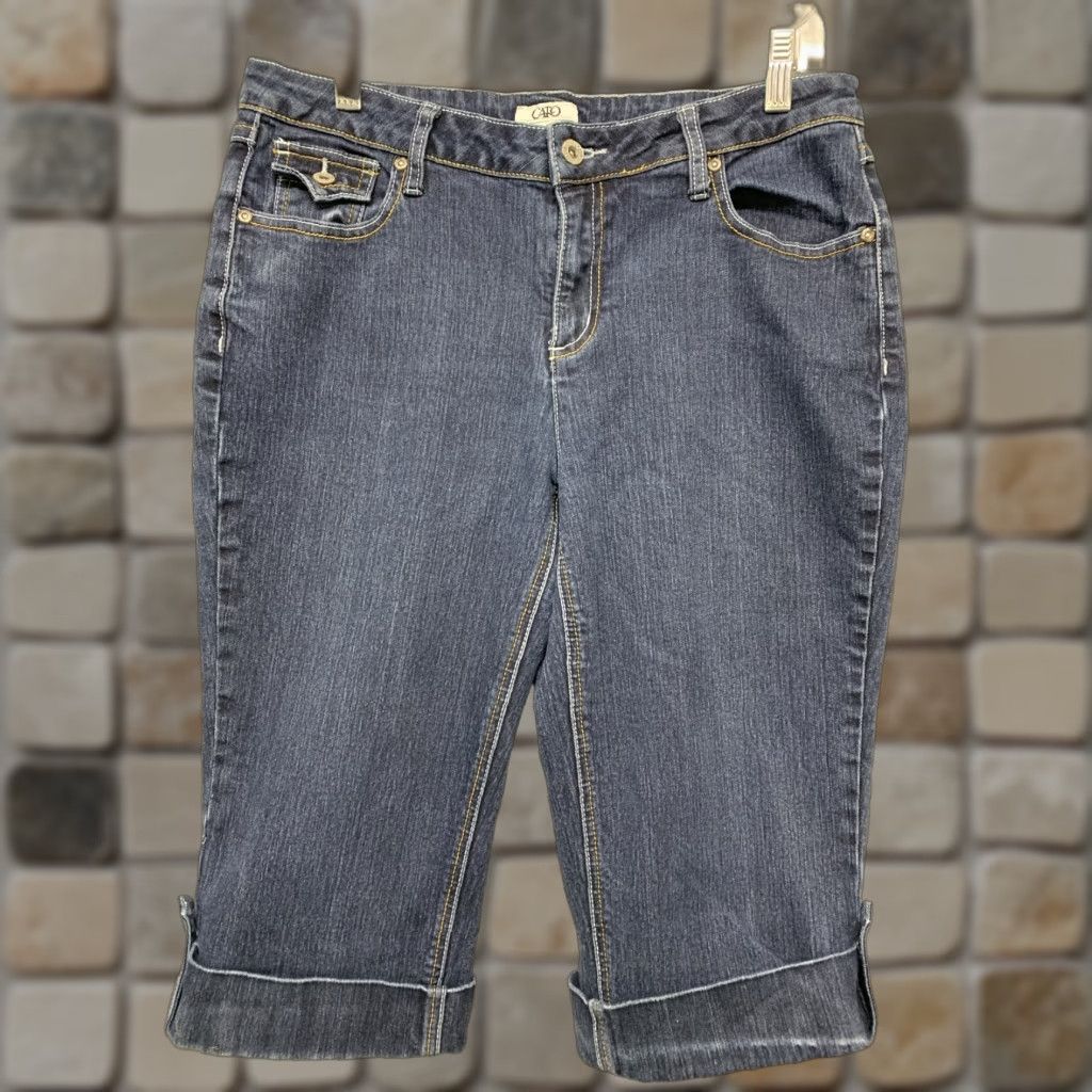 Vintage Cato Jeans Capri's Size 14 Women’s Crop Blue 32" x 16" Denim Capris 5-Pocket Regular Women Size 36" / US 14 / IT 50 - 1 Thumbnail
