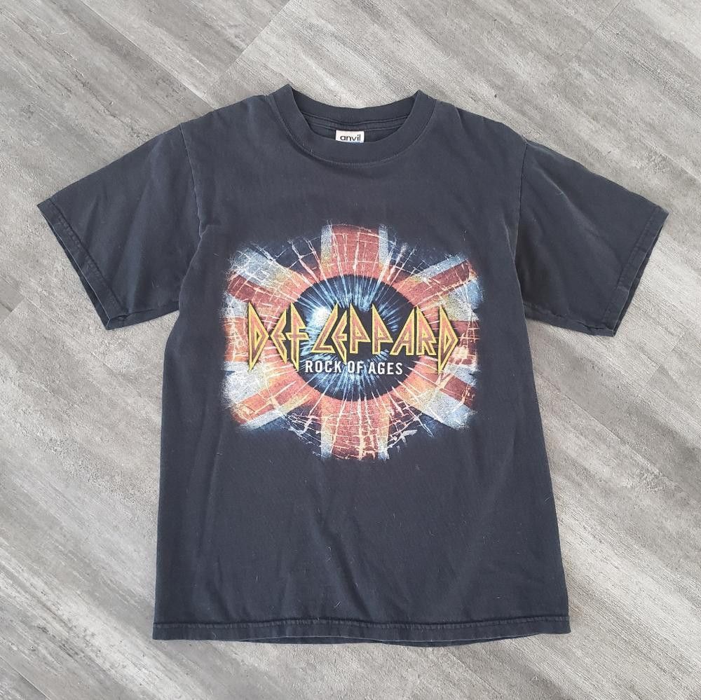 Designer Black Def Leppard Rock Of Ages Short Sleeve Size S / US 4 / IT 40 - 1 Thumbnail