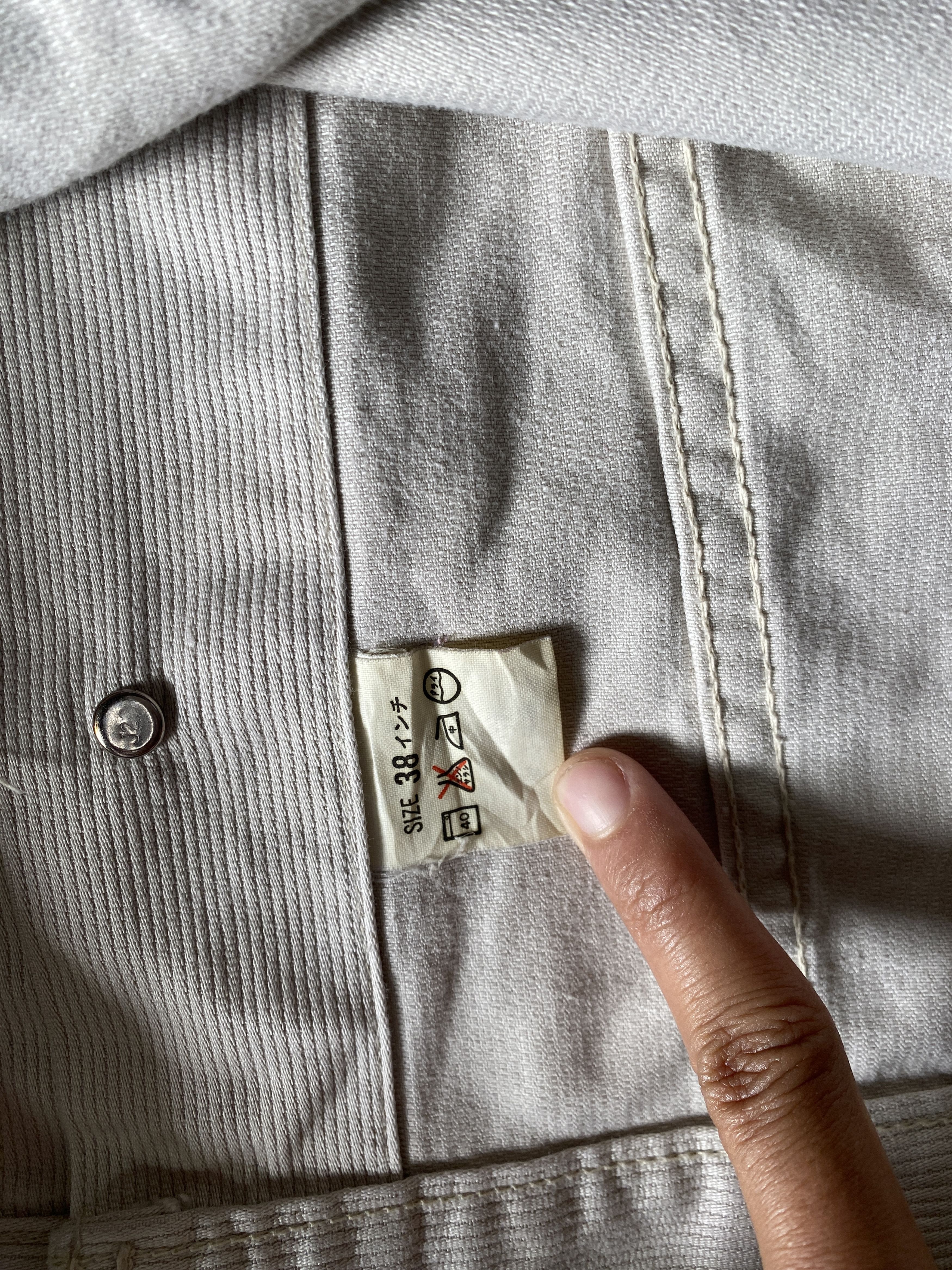 Levi's × Vintage vintage levi’s corduroy trucker jacket Size M / US 6-8 / IT 42-44 - 6 Thumbnail