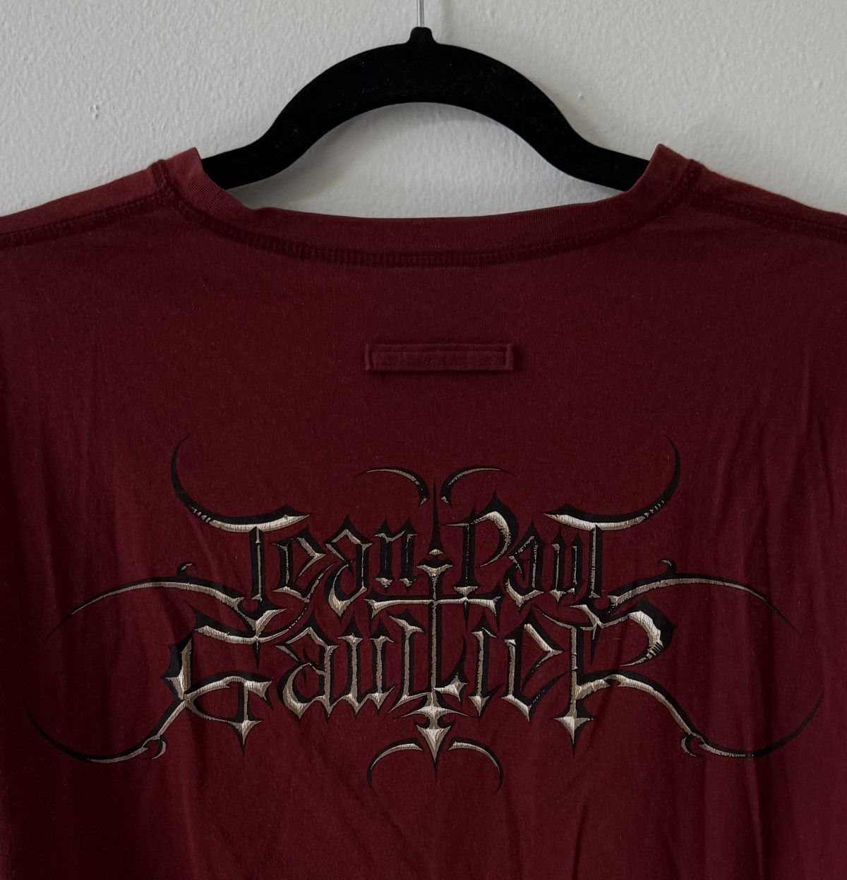 Jean Paul Gaultier SS00 Jean Paul Gauthier Gothic/ Satanic Metal Logo T-Shirt Size US M / EU 48-50 / 2 - 1 Thumbnail
