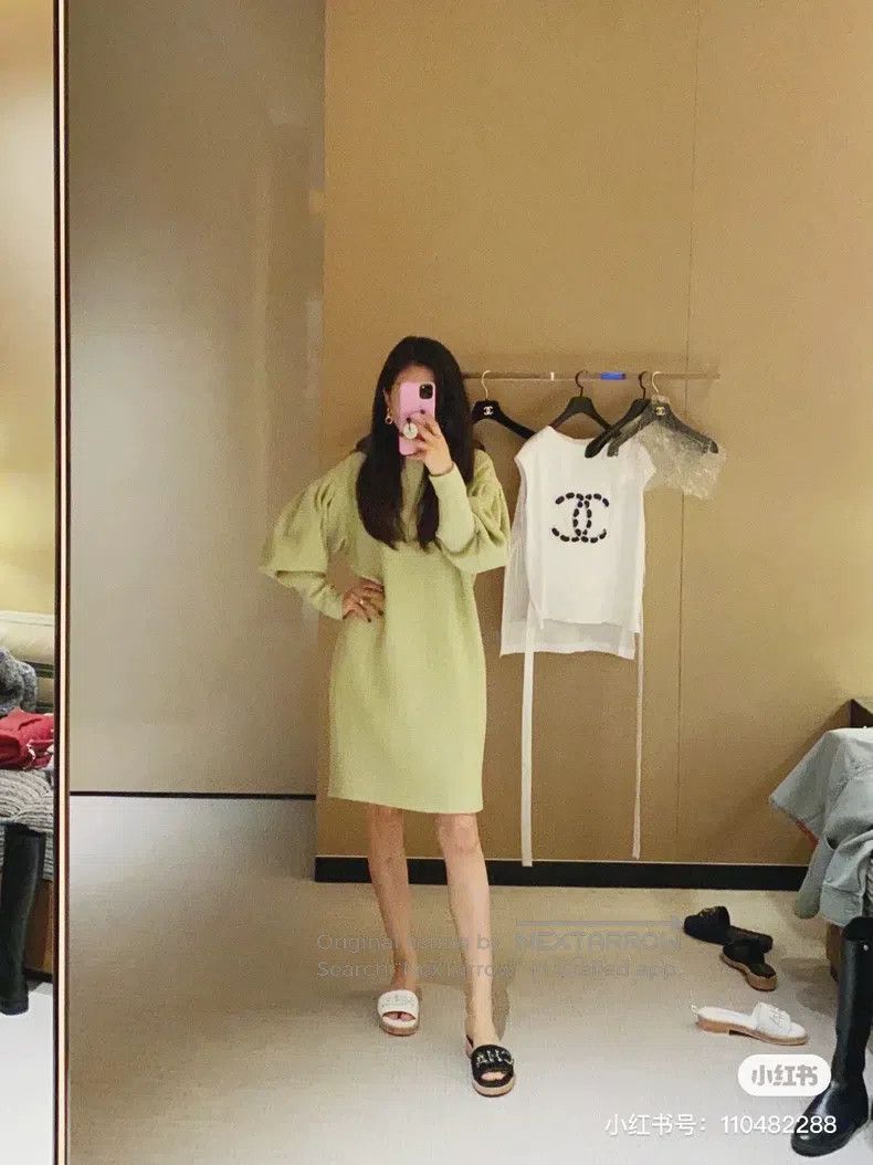 Chanel Chanel Equestrian series avocado green dress Size M / US 6-8 / IT 42-44 - 7 Thumbnail