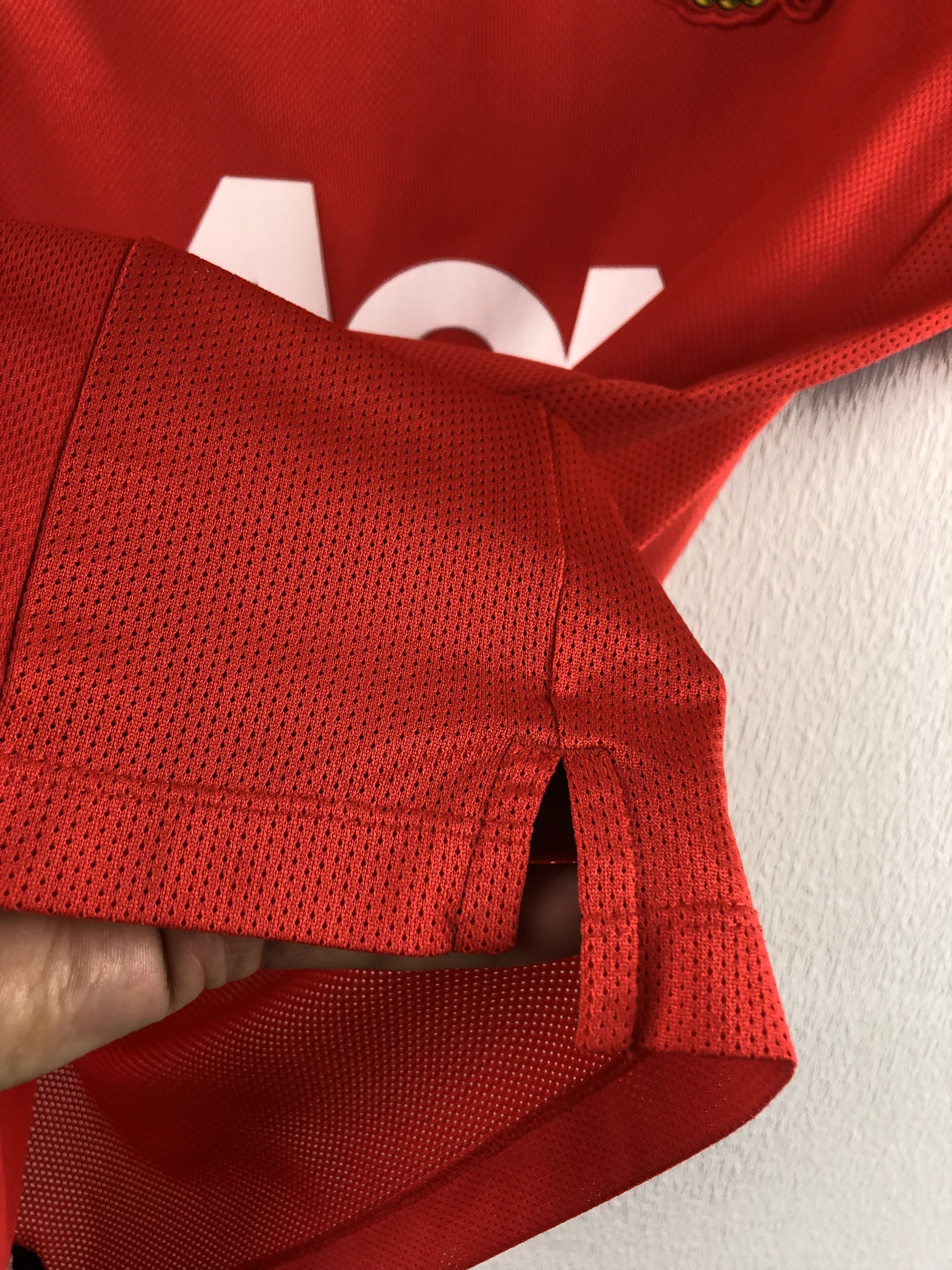 Nike Manchester United Nike Shirt Soccer Jersey Red Mens Trikot Size US S / EU 44-46 / 1 - 9 Thumbnail
