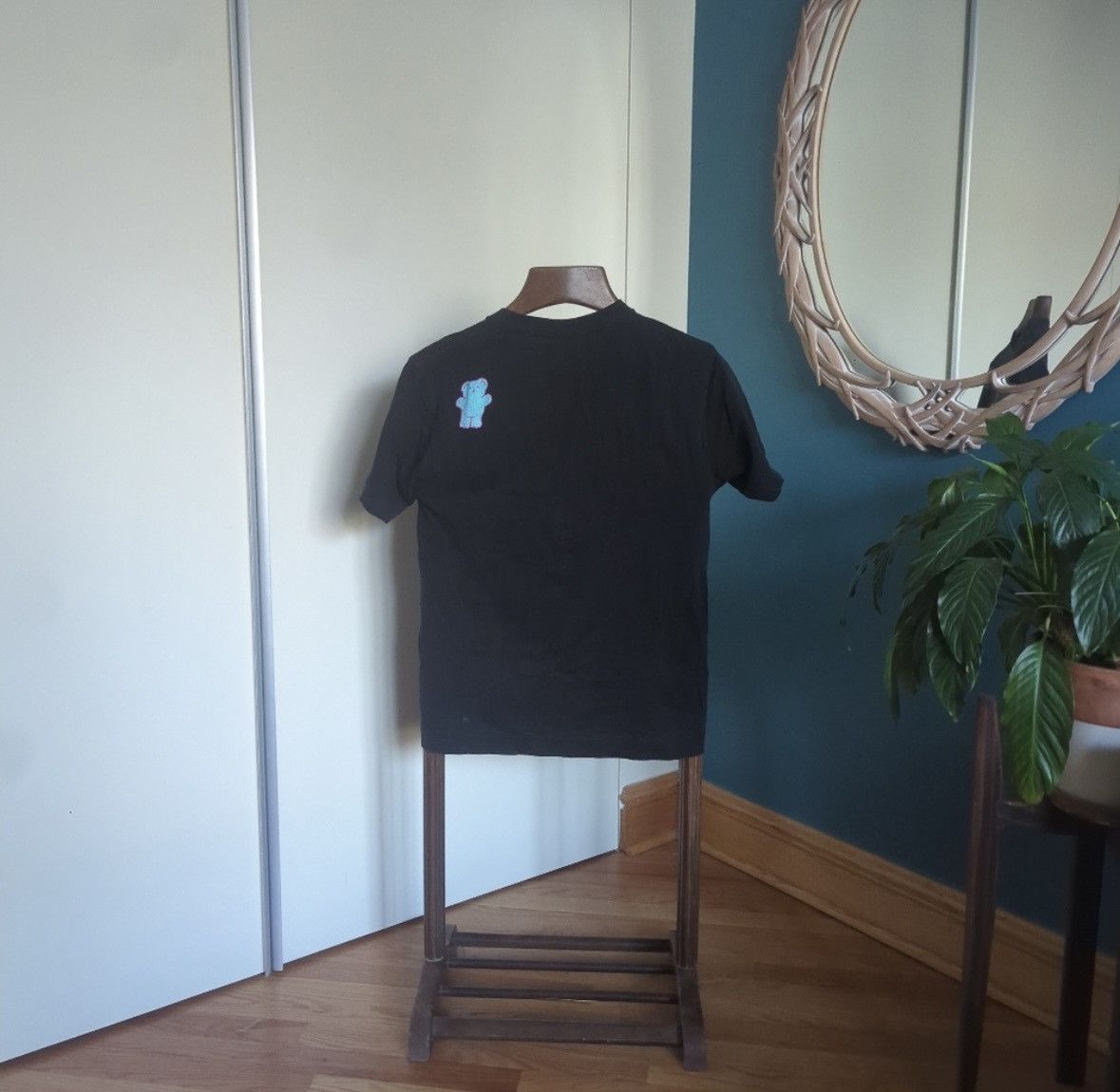 Bape Vintage Bape Rainbow Bubble Logo Tee - Black Size US M / EU 48-50 / 2 - 2 Thumbnail
