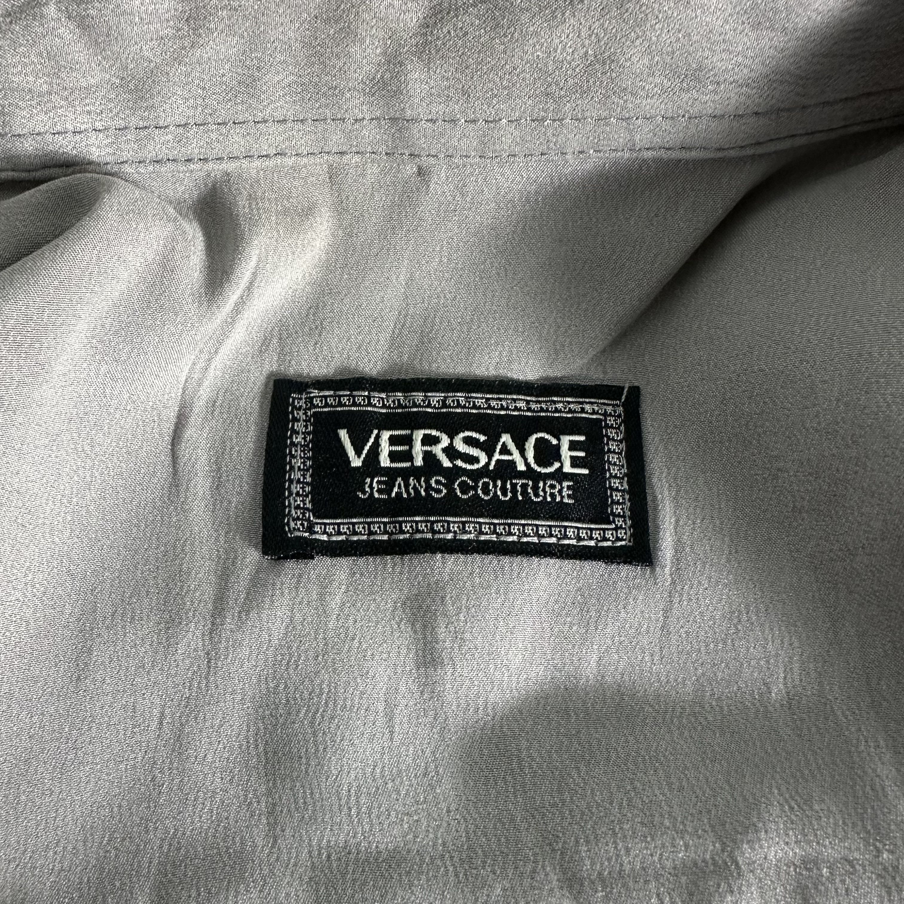 Versace Jeans Couture 🔥RARE🔥Vintage Versace Jeans Couture Silk Button Up Shirt Size US M / EU 48-50 / 2 - 8 Thumbnail