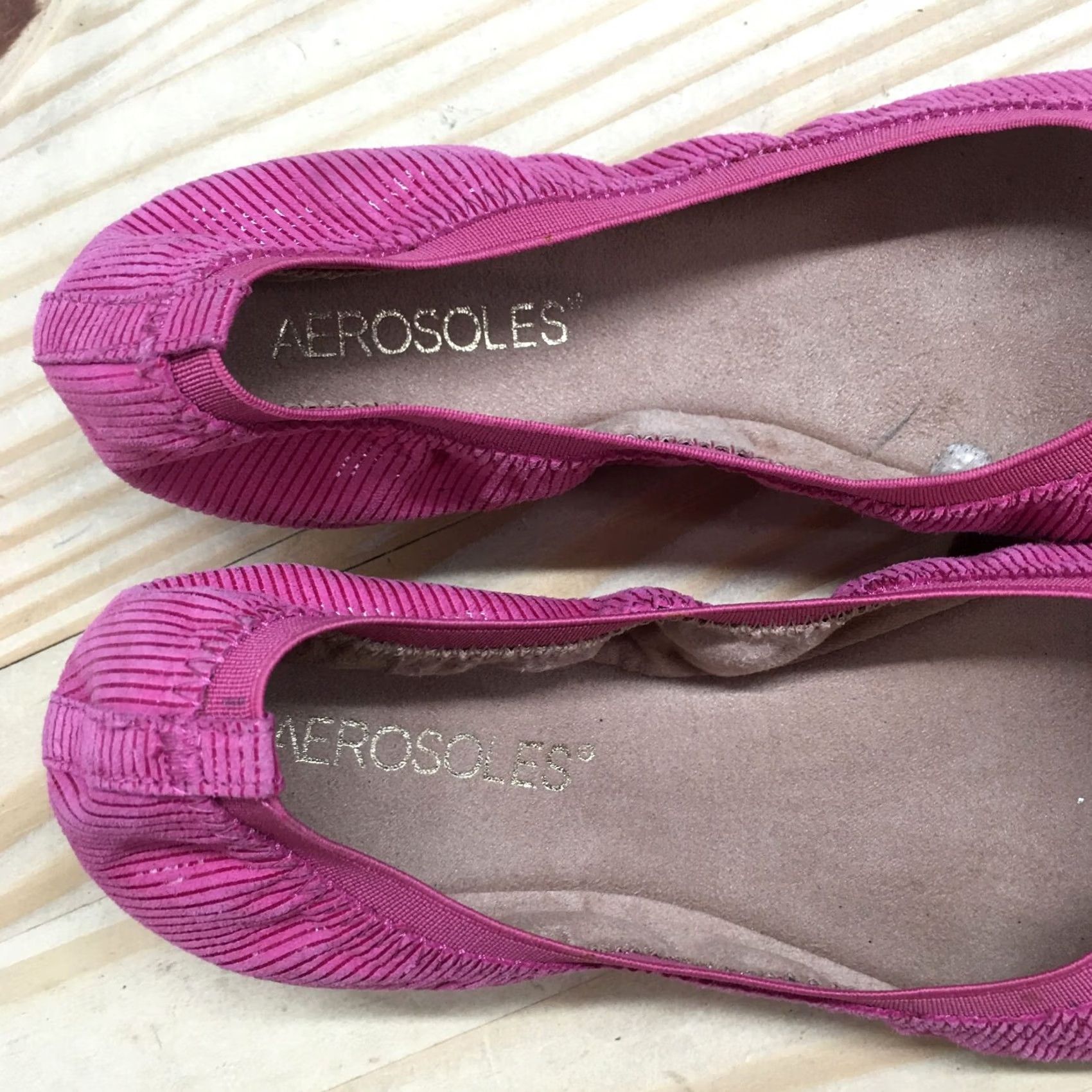 Vintage Aerosoles Ballet Flats Womens 6.5M Pink Fable Round Toe Casual Comfort Suede Size US 7 / IT 37 - 7 Thumbnail