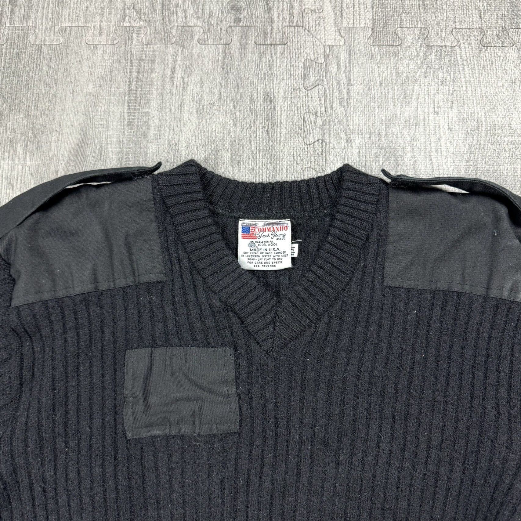 Commando VINTAGE Jack Young Wool Military Commando Sweater USA Made Black Sz M - Long Sleeve, Heavyweight, Breathable, Classic Fit, Solid Pattern, Men's Size US M / EU 48-50 / 2 - 2 Thumbnail