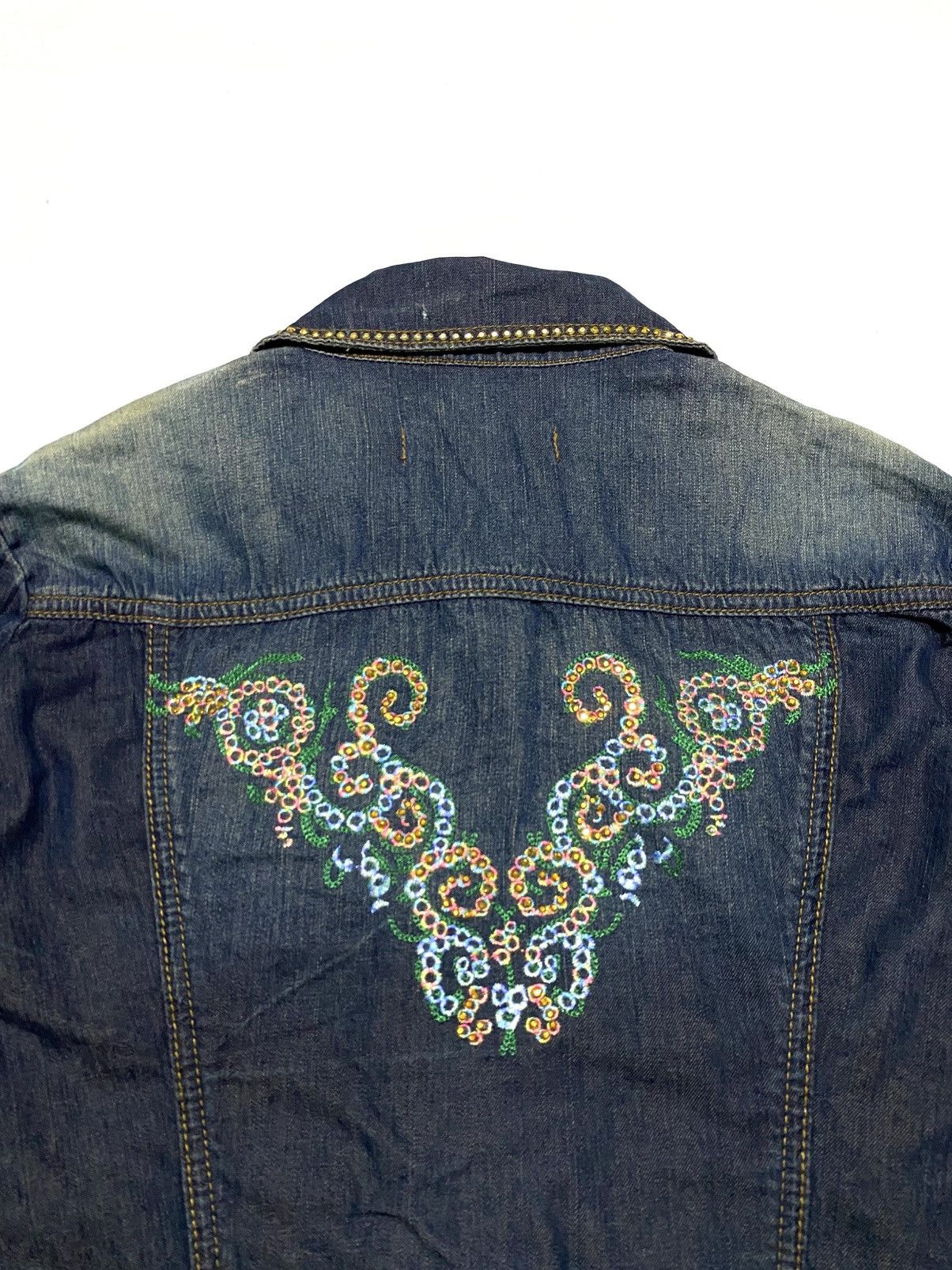 Versace Jeans Couture VERSACE JEAN COUTURE STUDDED DISTRESSED DENIM JACKET Size M / US 6-8 / IT 42-44 - 12 Thumbnail