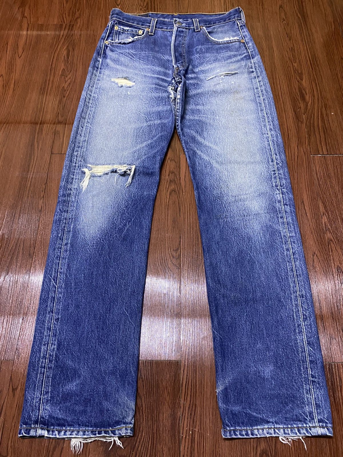 Levi's Vintage 90s Levi’s 501 Thrashed Destroyed Jeans Size US 30 / EU 46 - 1 Thumbnail