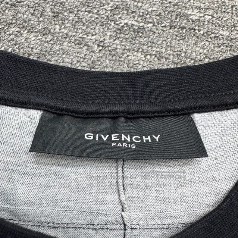 Givenchy Givenchy Doberman Printed Short Sleeve Size: M Size US M / EU 48-50 / 2 - 2 Thumbnail