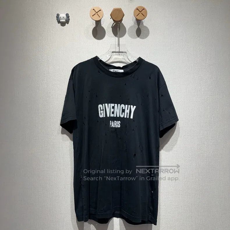 Givenchy Givenchy Black Ripped Short-Sleeve Shirt XXS Size Shoulder Size US XXS / EU 40 - 1 Thumbnail